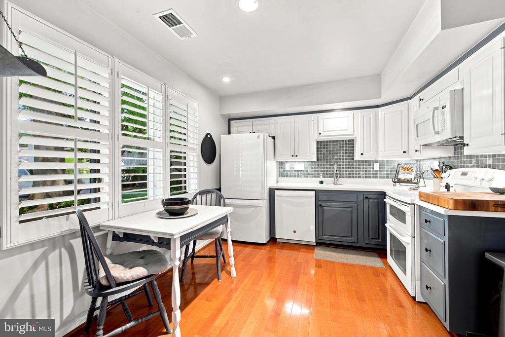 347 DEVON WAY Unit: 347