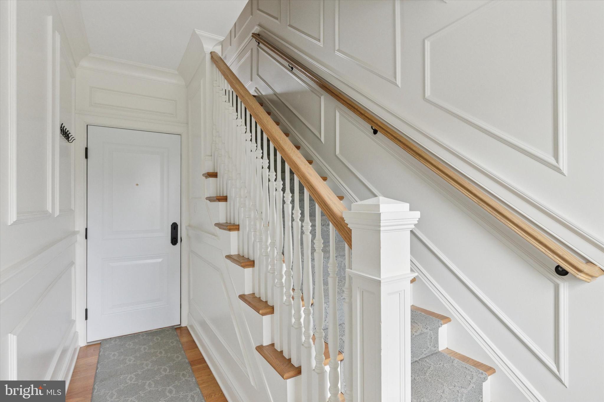 200 W WAYNE AVENUE APT 4