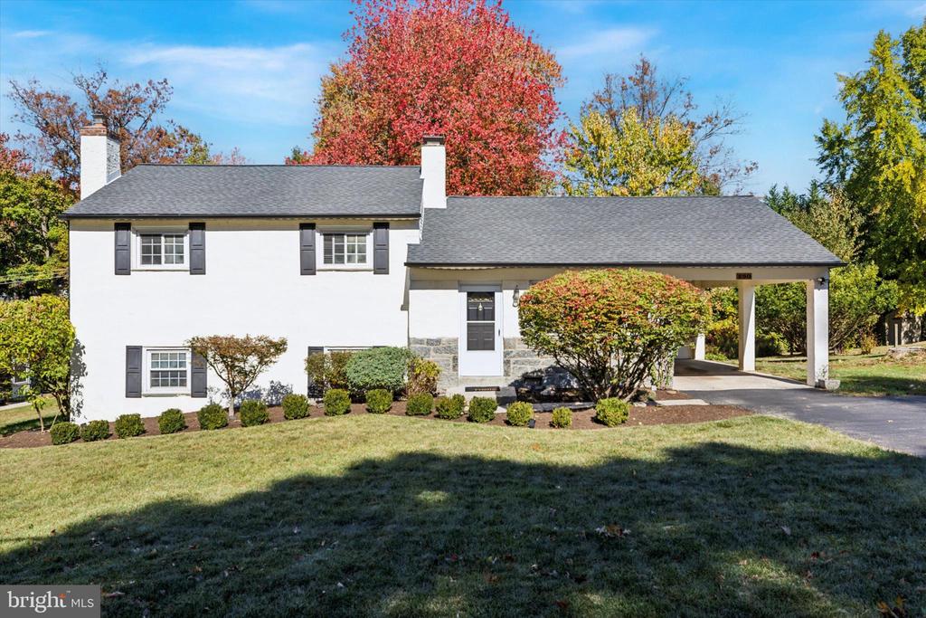 290 W VALLEY FORGE ROAD