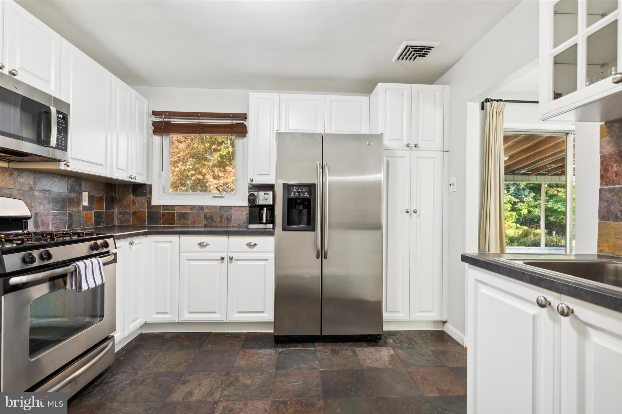 290 W VALLEY FORGE ROAD