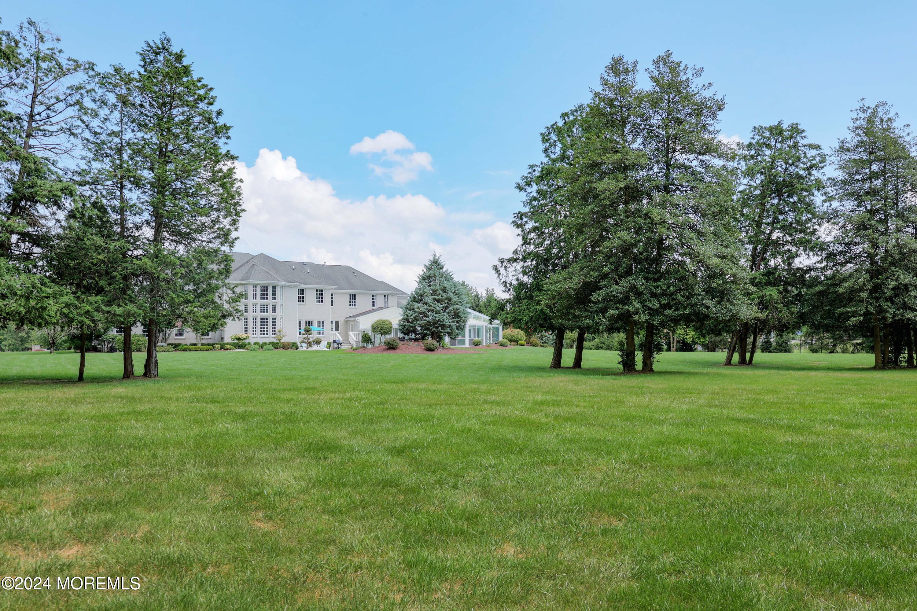 6 Evergreen Lane