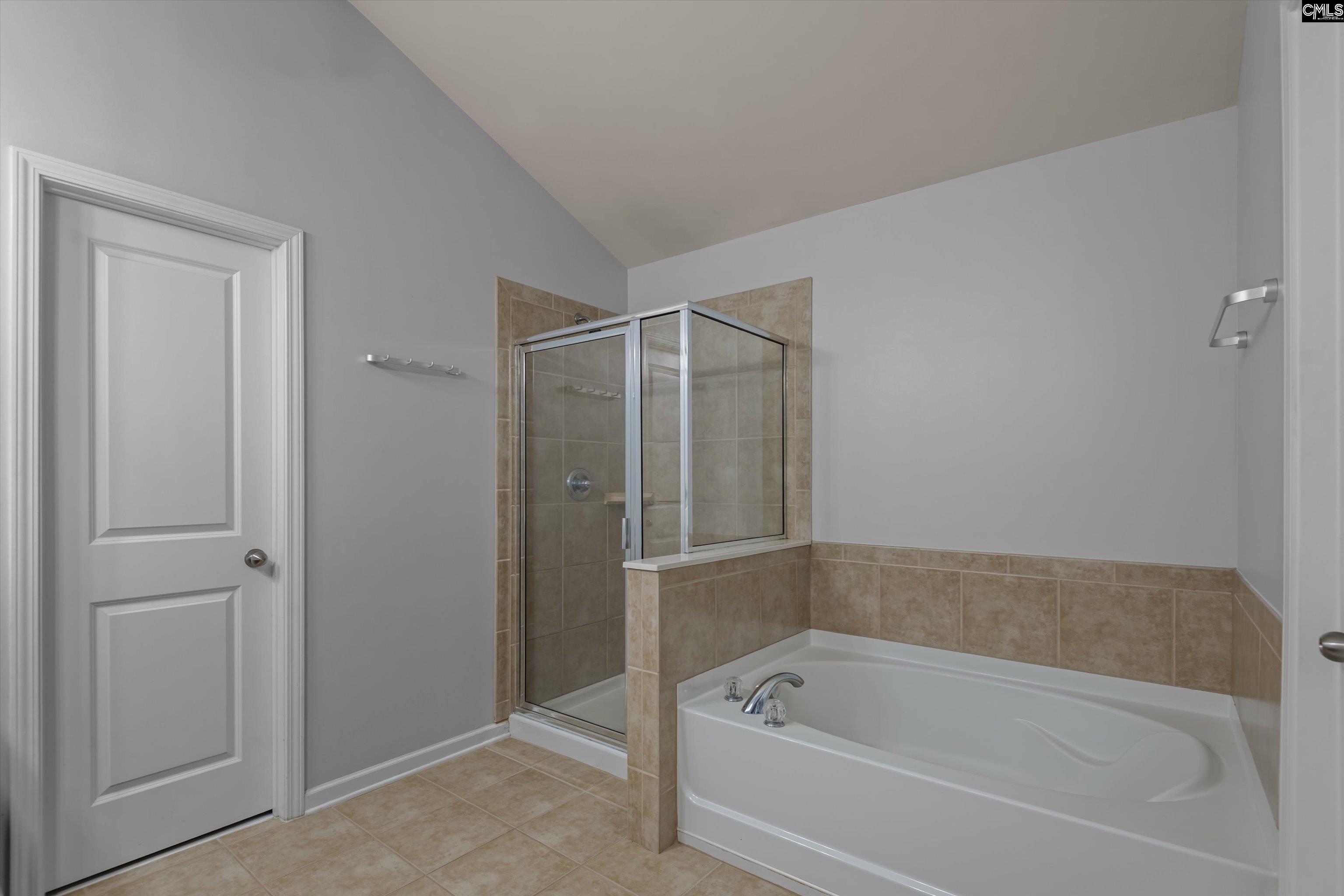 117 Loganberry Court