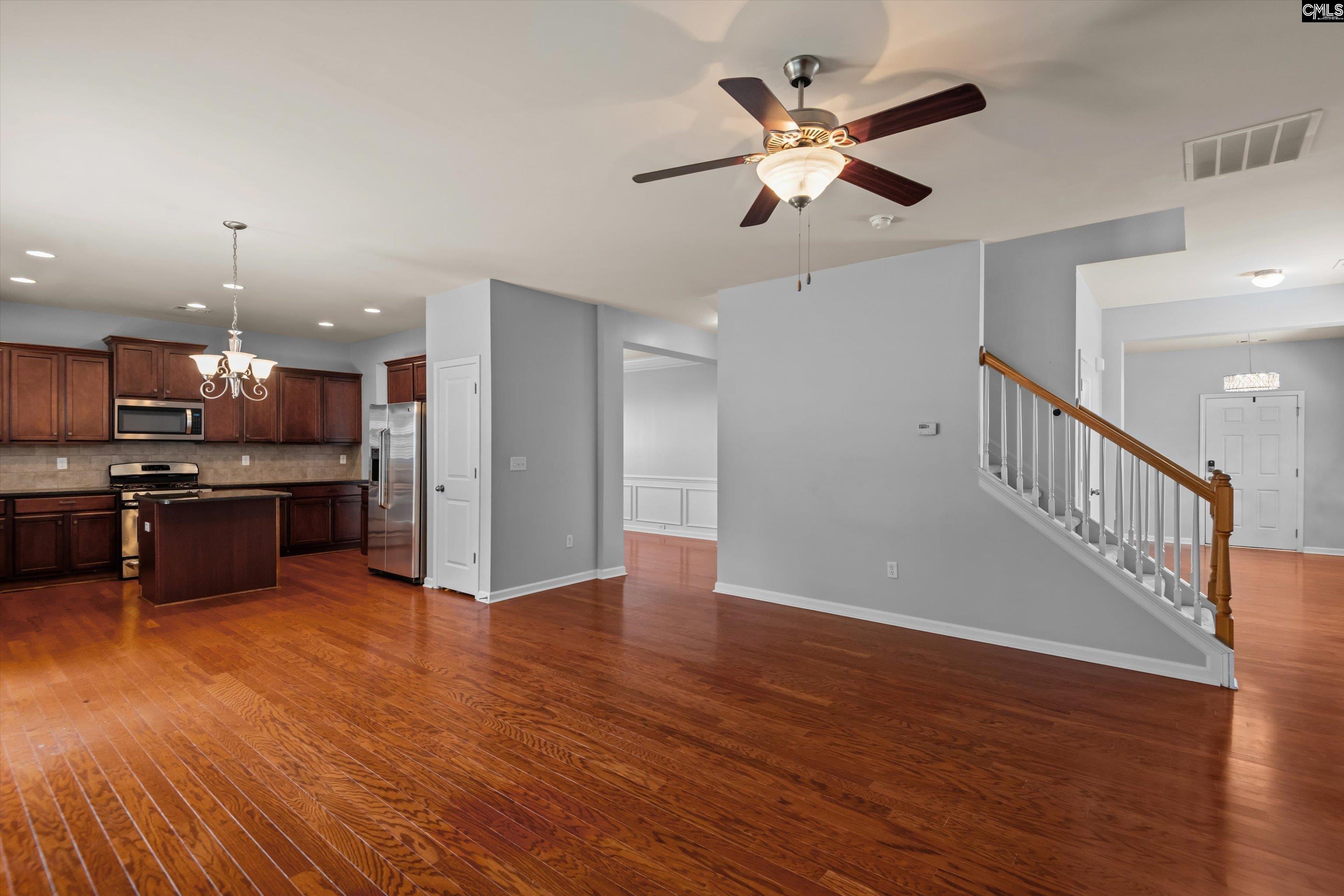 117 Loganberry Court