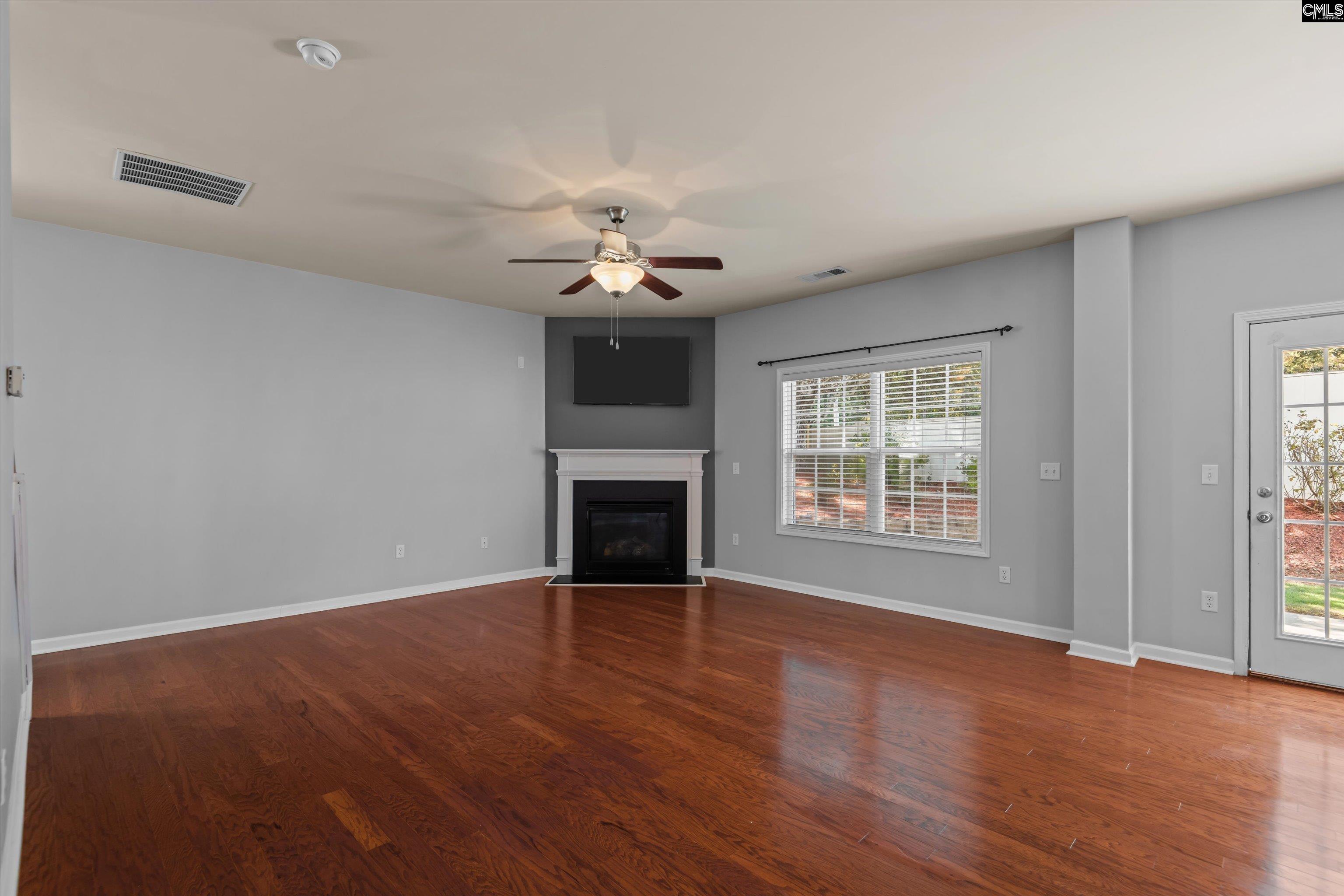 117 Loganberry Court