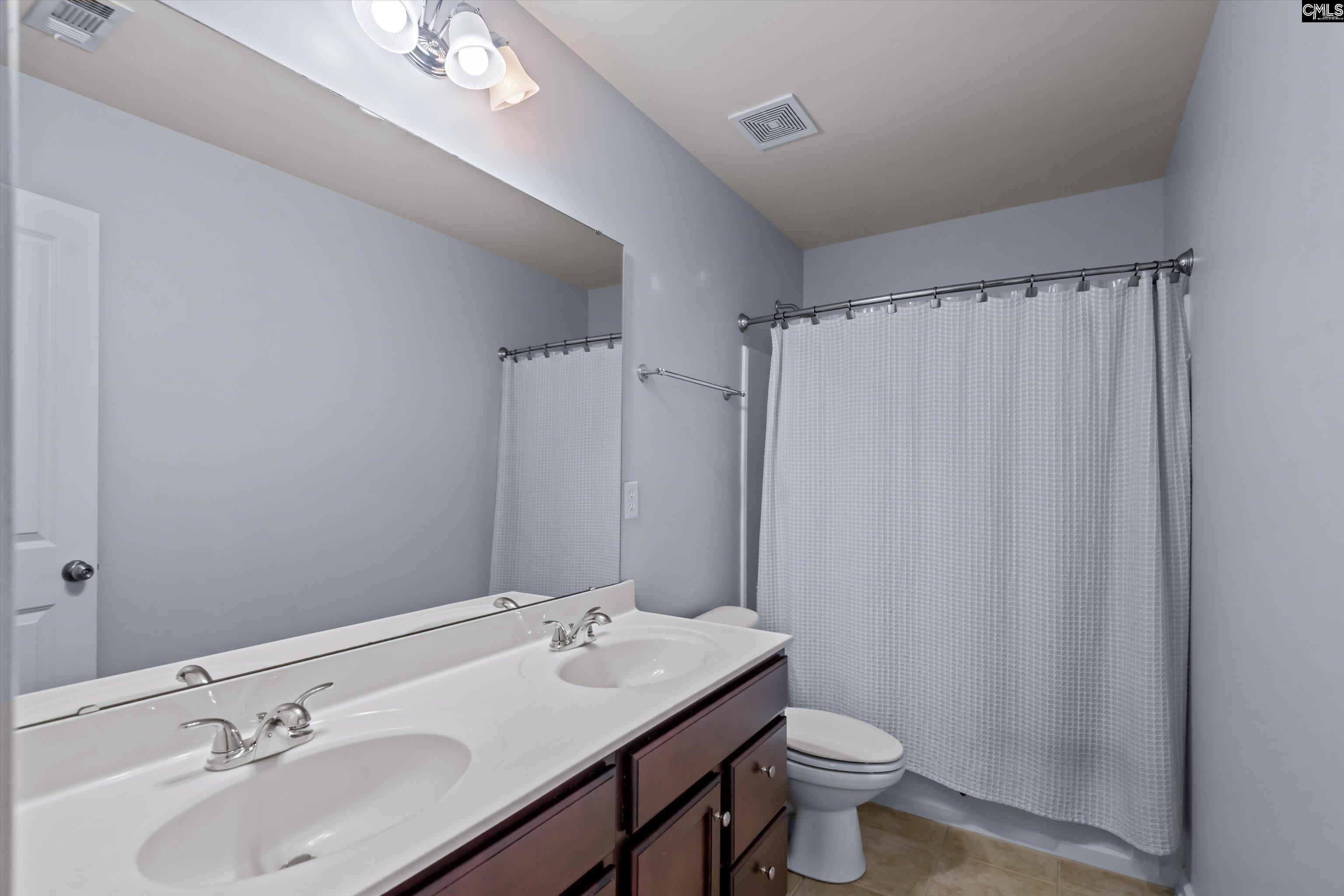 117 Loganberry Court