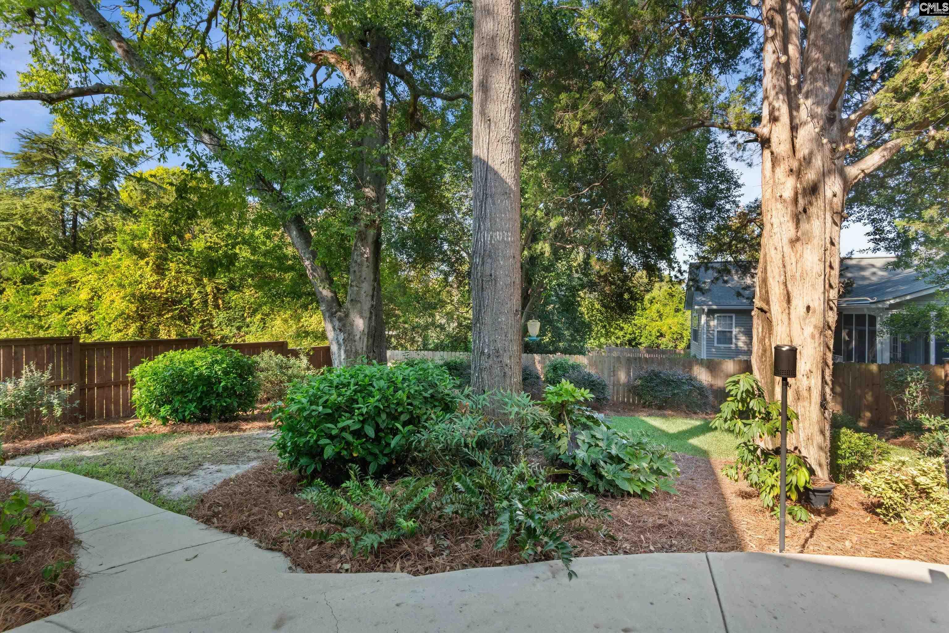 304 Hendrix Street