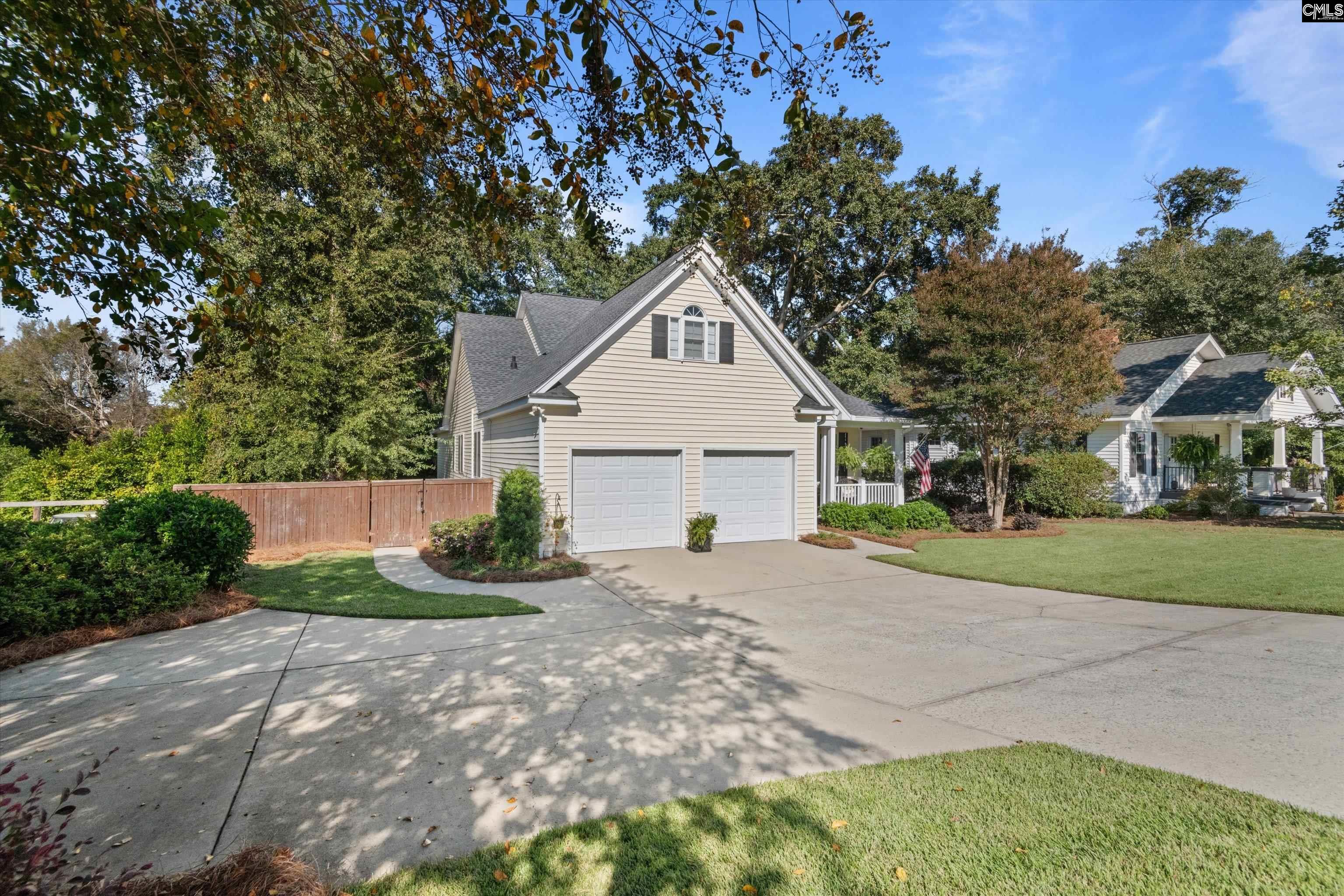 304 Hendrix Street