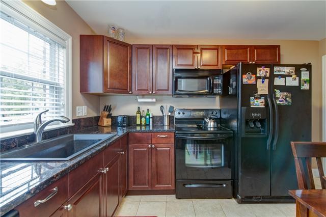 239 Sunrise Ave
