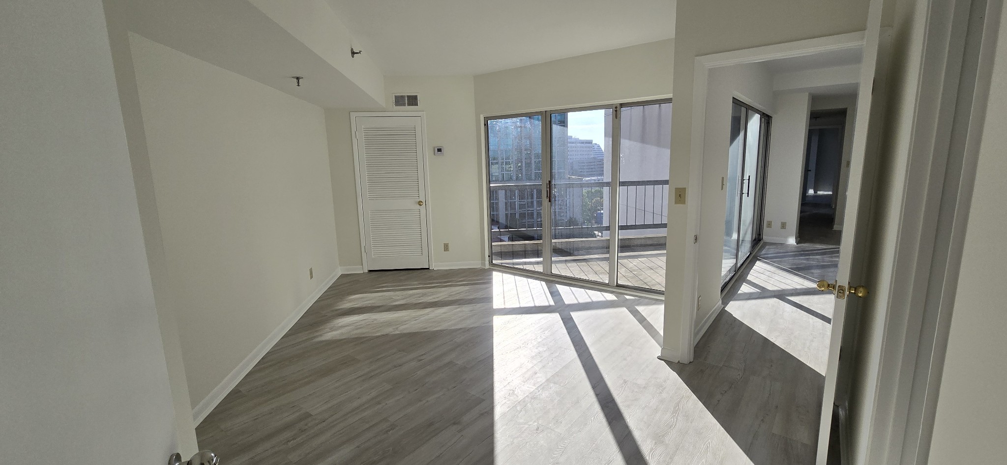 900 19th Ave, S Unit: 1001