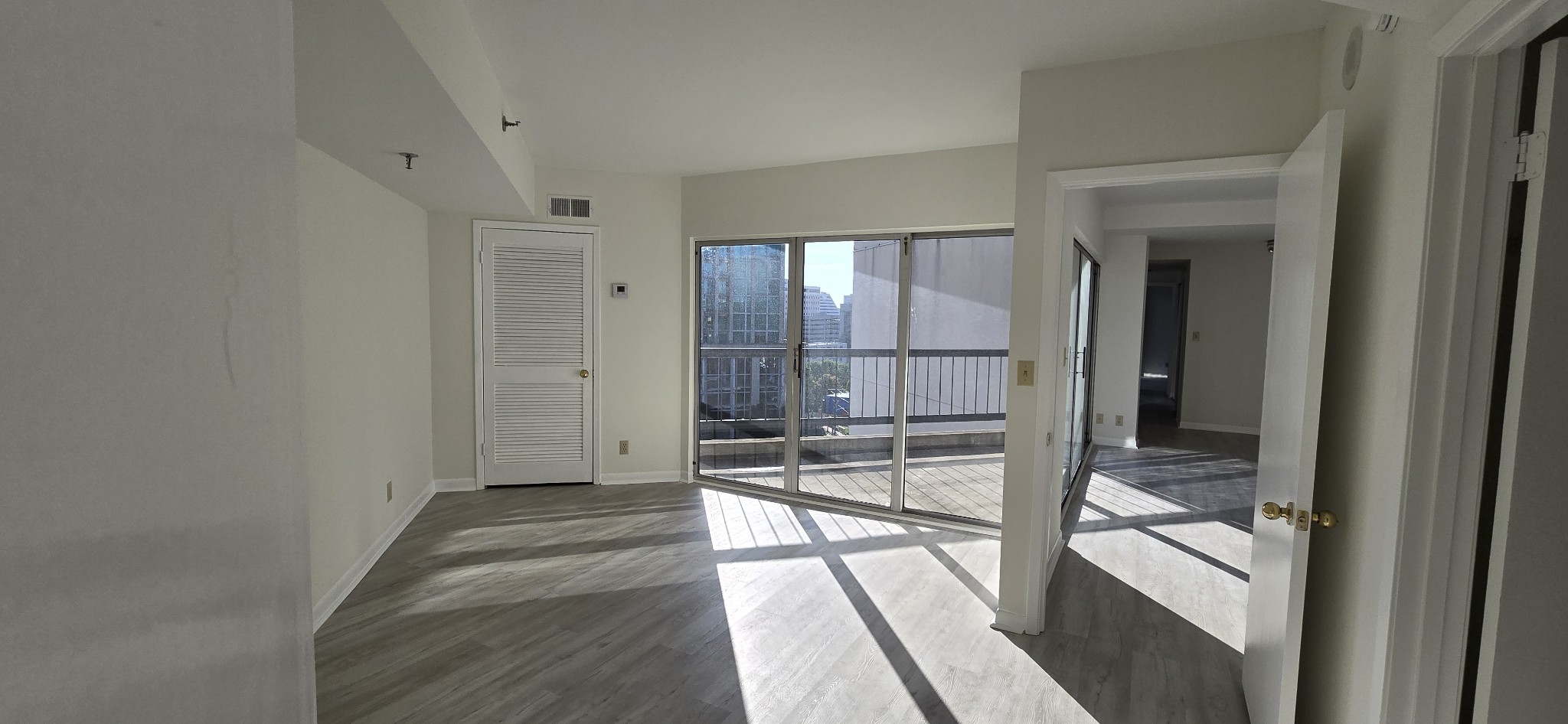 900 19th Ave, S Unit: 1001