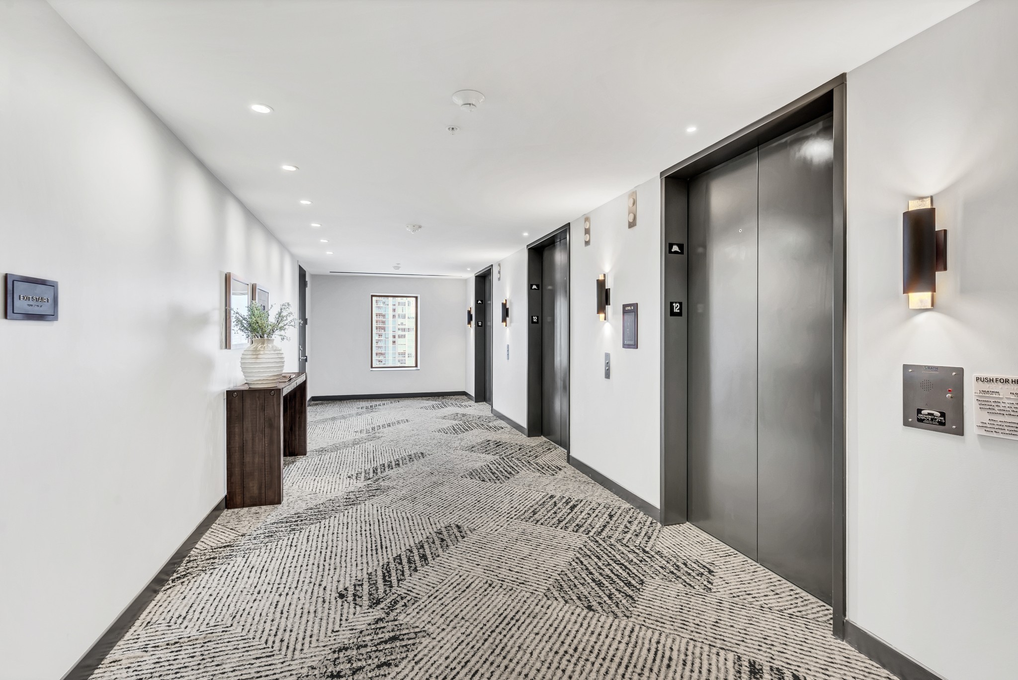 1212 Demonbreun St Unit: 1012