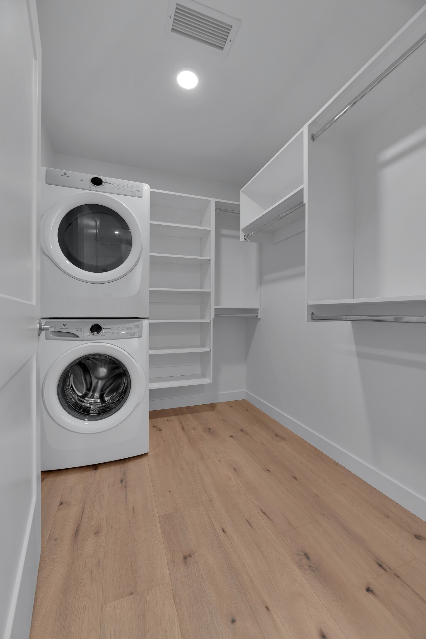 1212 Demonbreun St Unit: 1012
