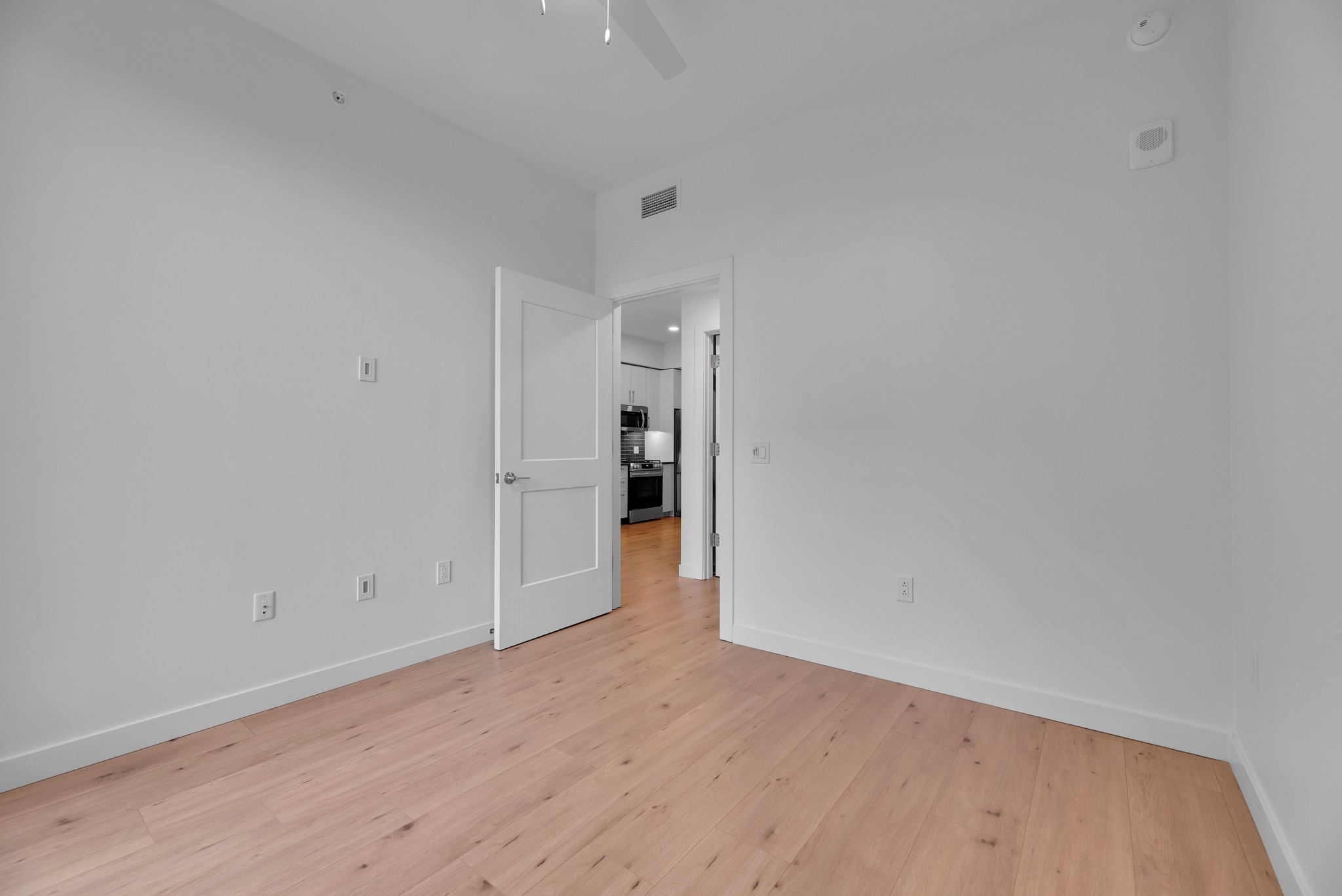 1212 Demonbreun St Unit: 1012