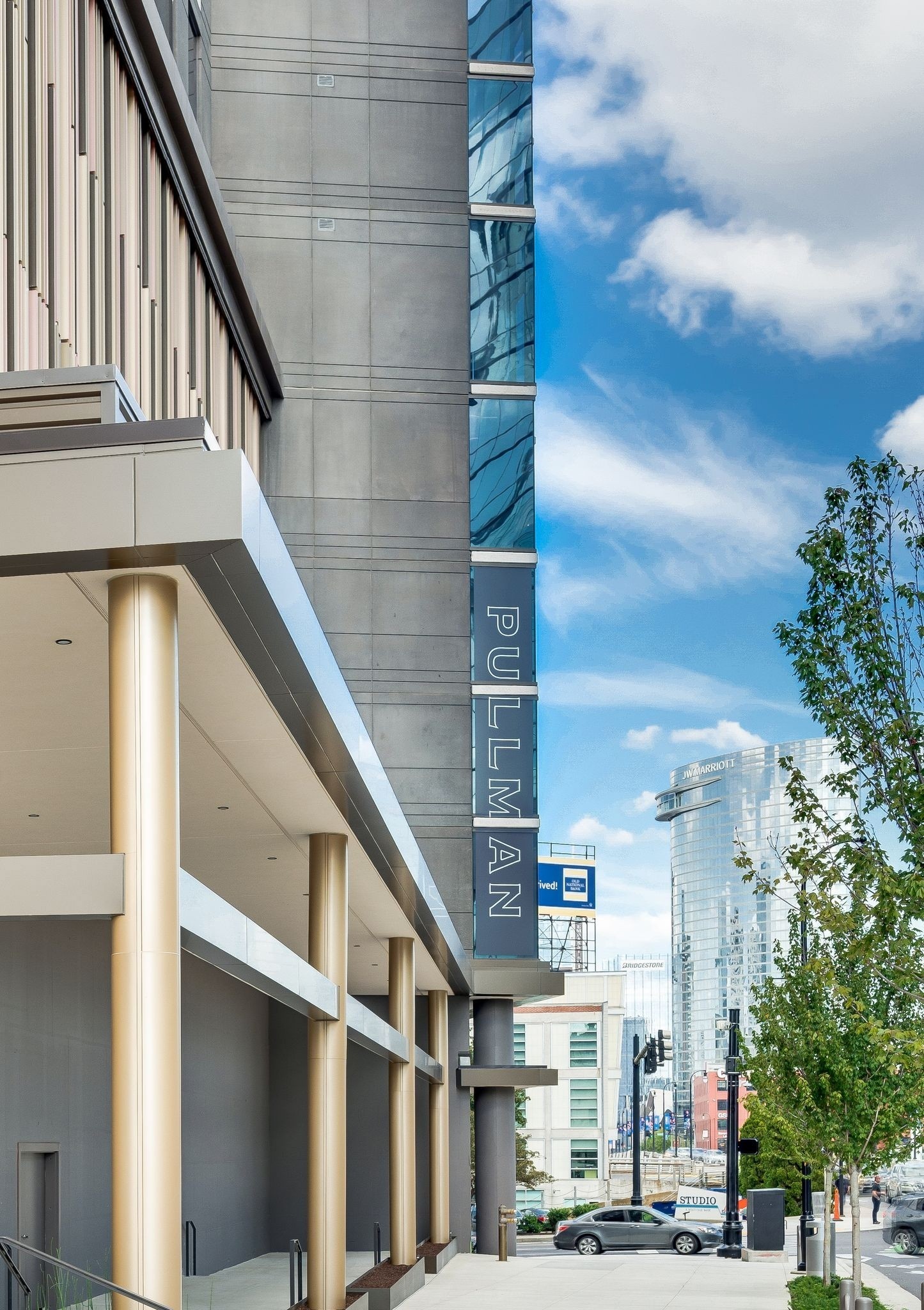 1212 Demonbreun St Unit: 1012