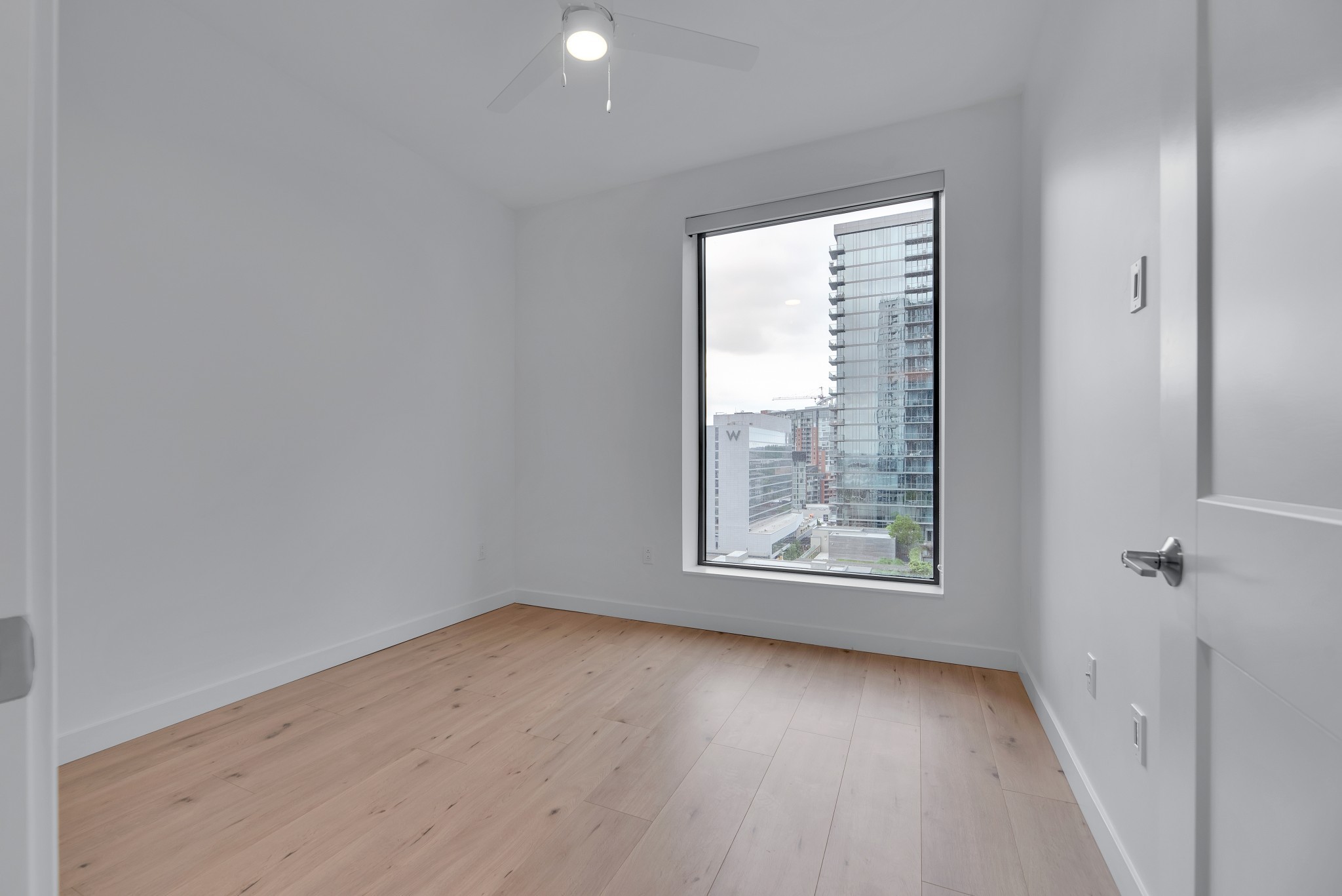 1212 Demonbreun St Unit: 1012