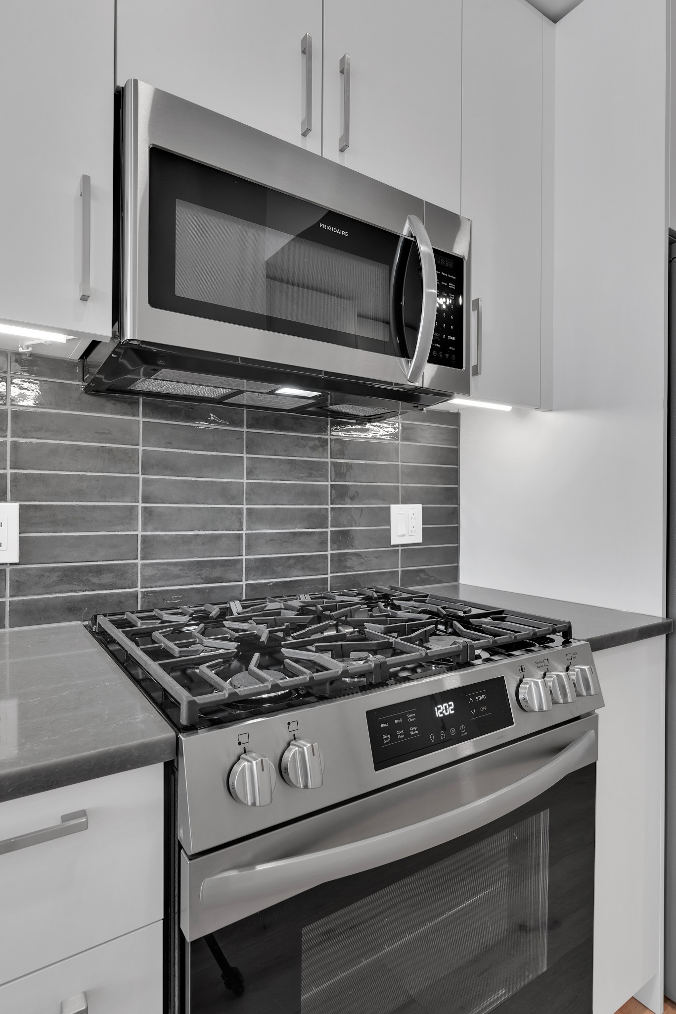 1212 Demonbreun St Unit: 1012