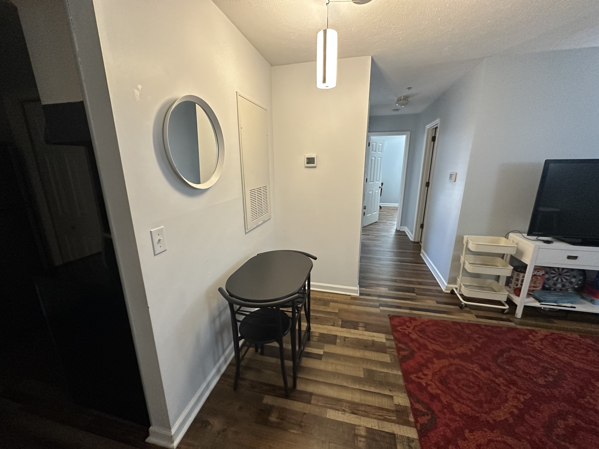 1808 State St Unit: 101