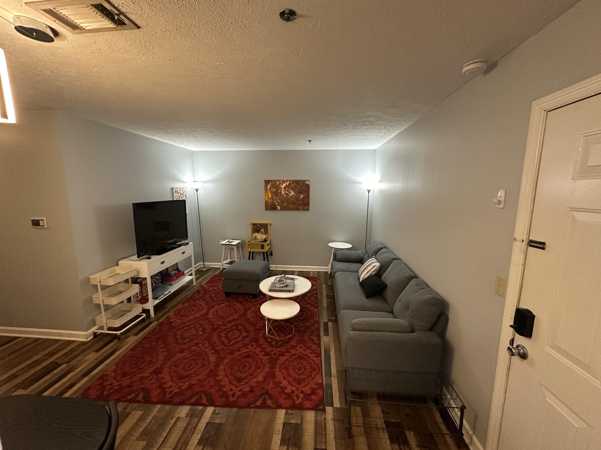 1808 State St Unit: 101