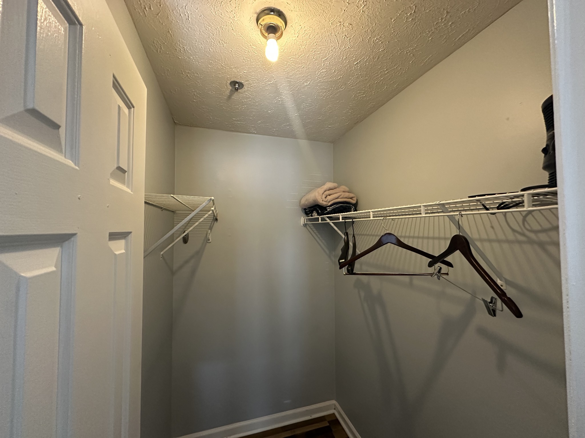 1808 State St Unit: 101