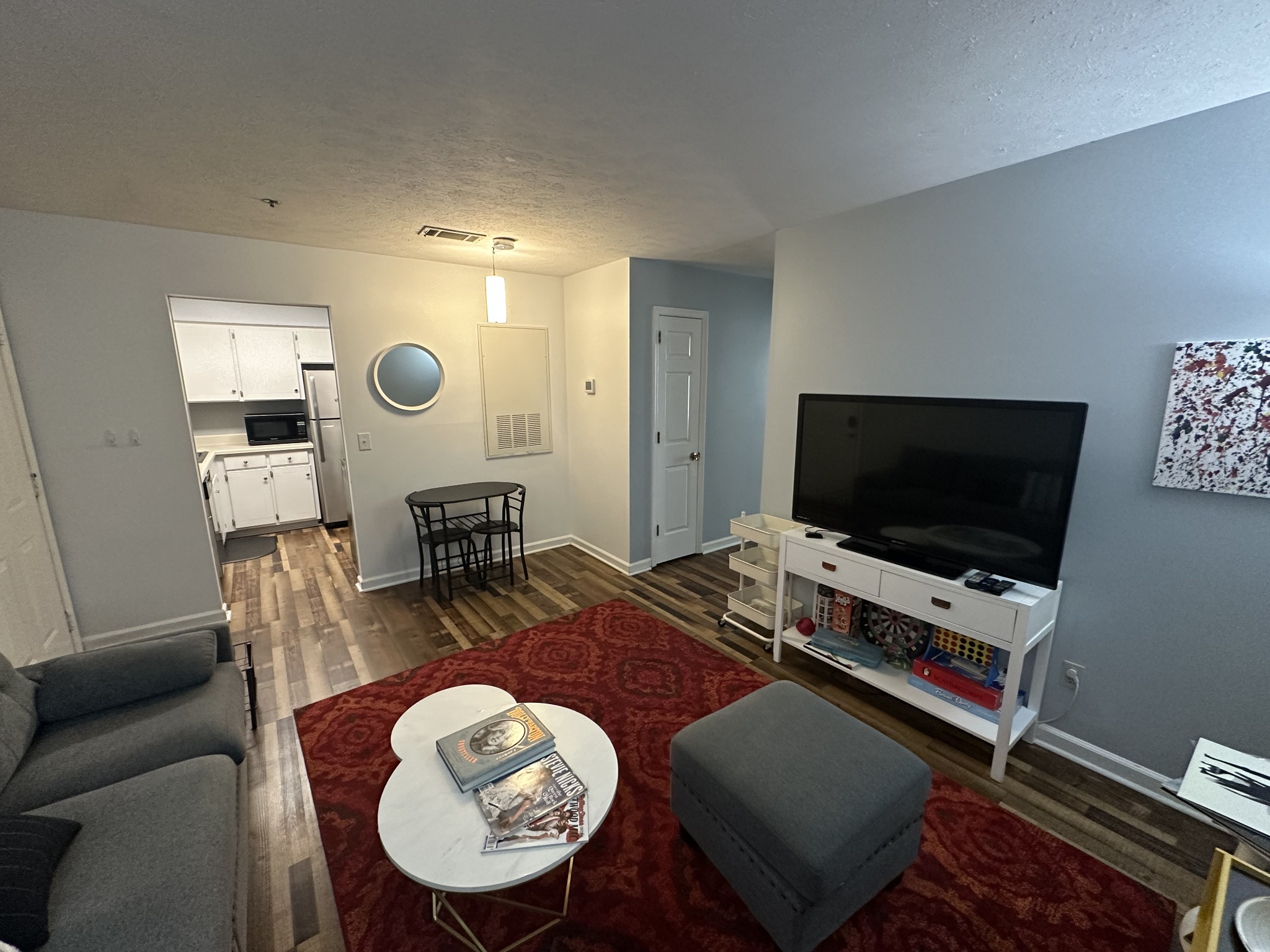 1808 State St Unit: 101