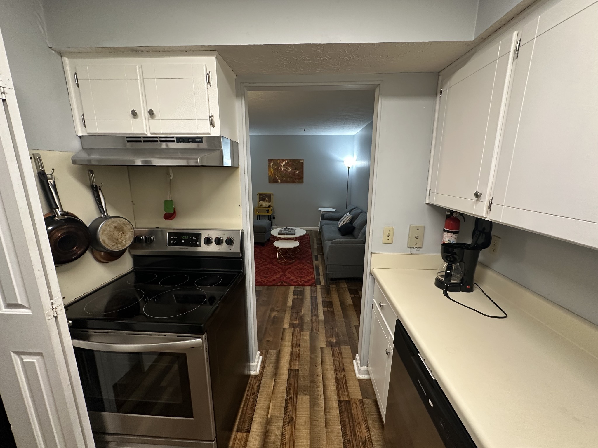 1808 State St Unit: 101