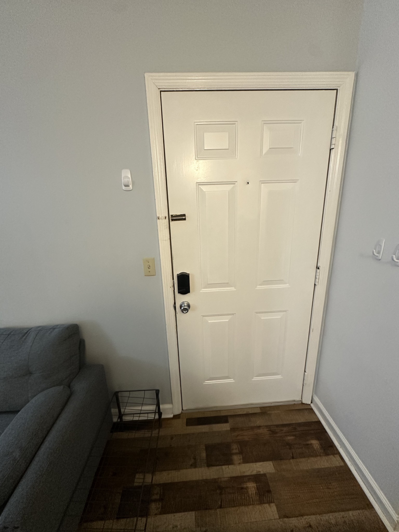 1808 State St Unit: 101