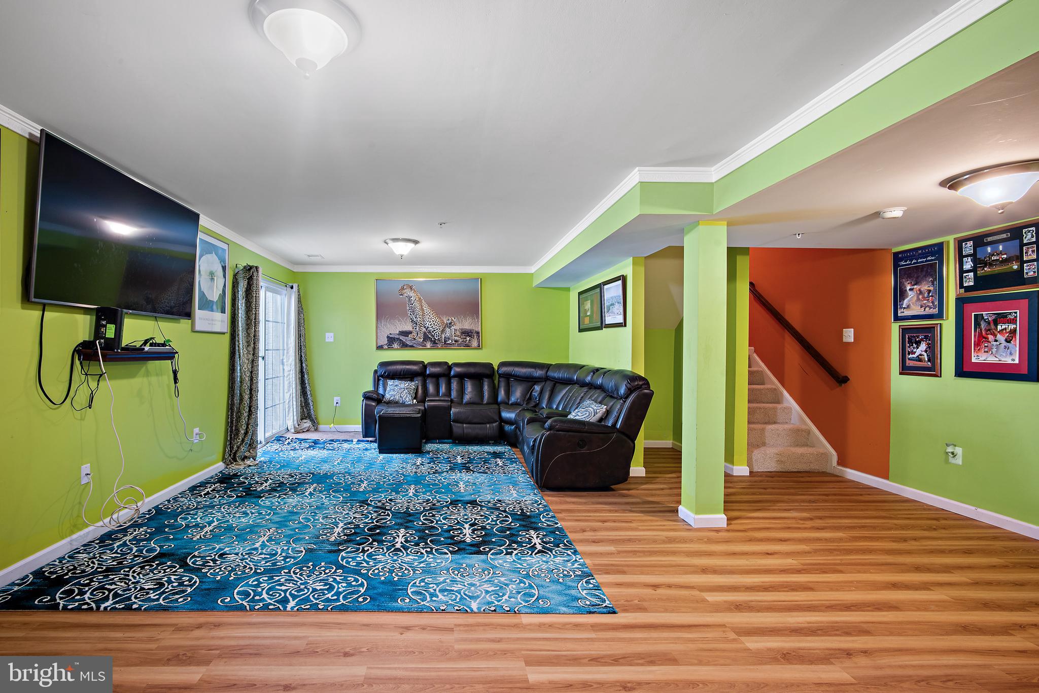 2441 Ellsworth Pl