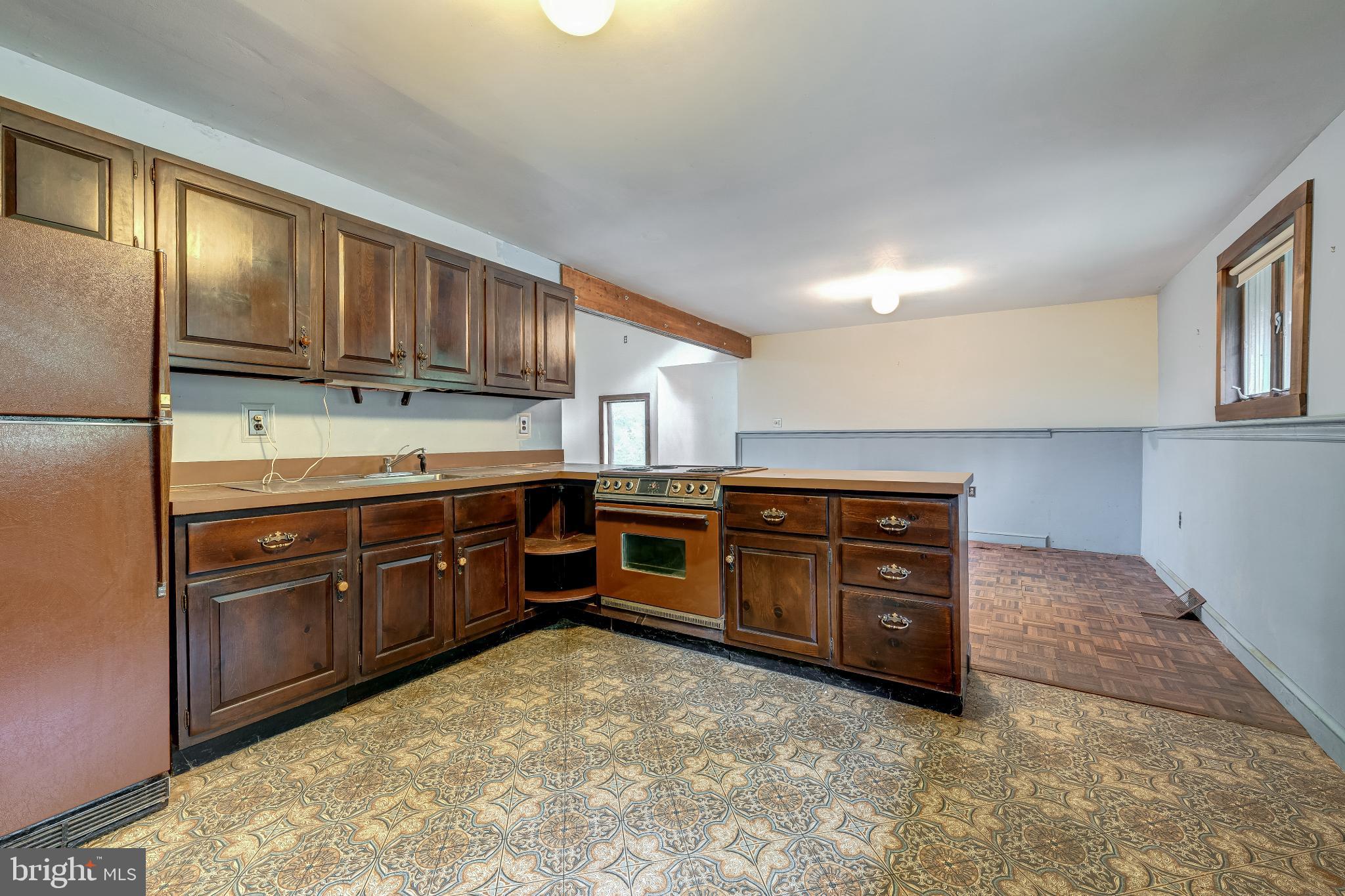 3908 FORREST SCHOOL ROAD