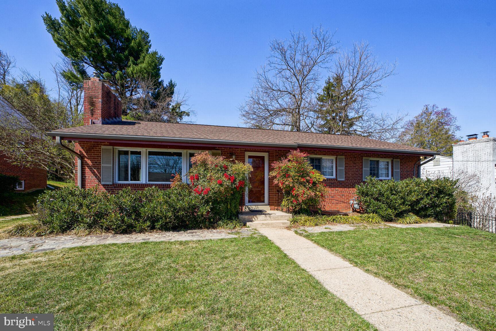 9312 Parkhill Ter