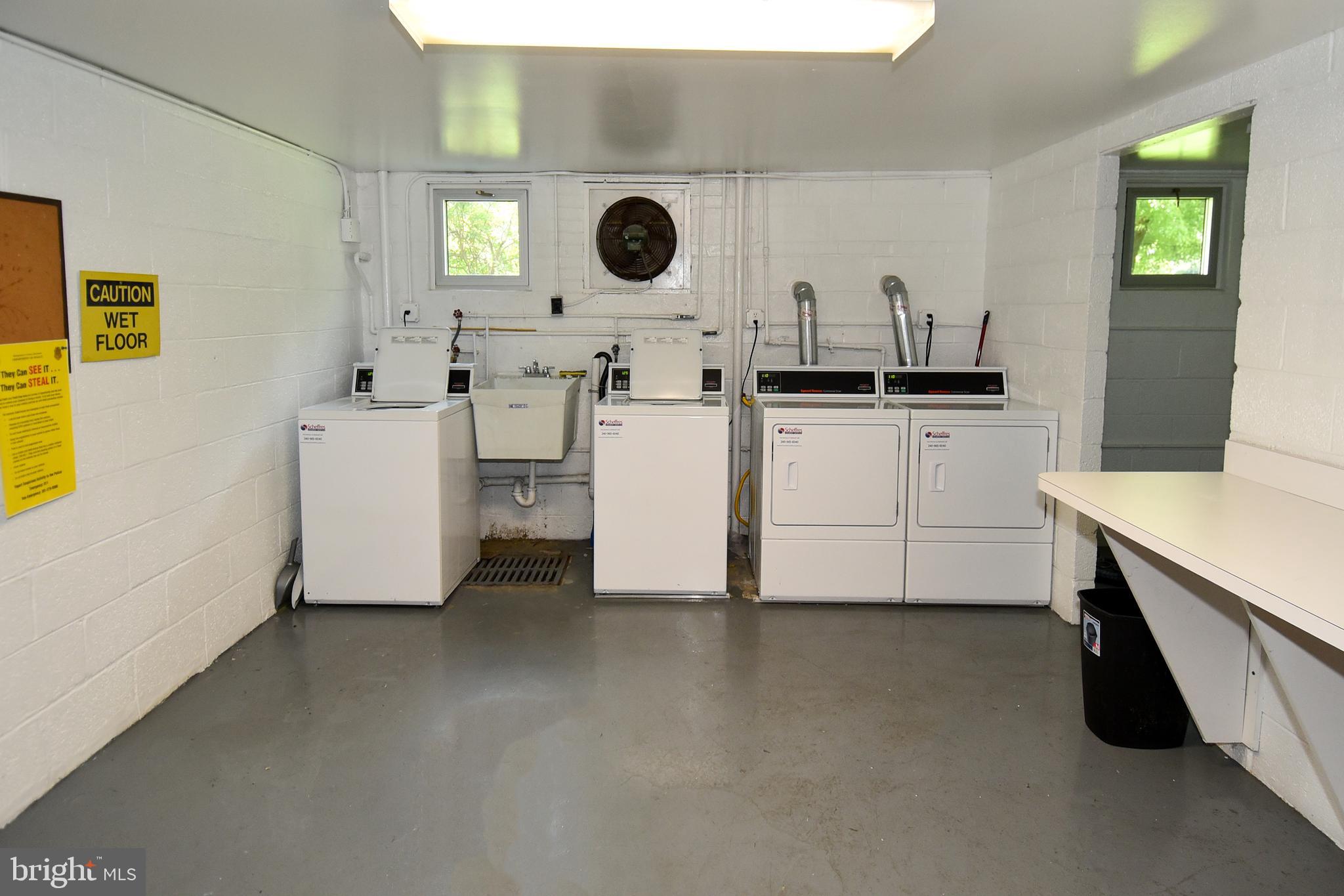 10613 Weymouth St #201