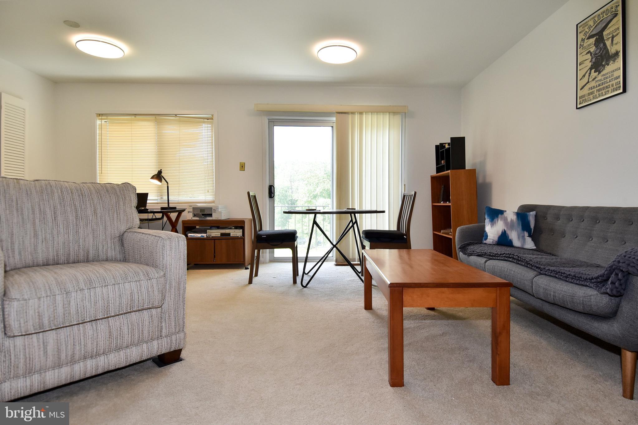 10613 Weymouth St #201