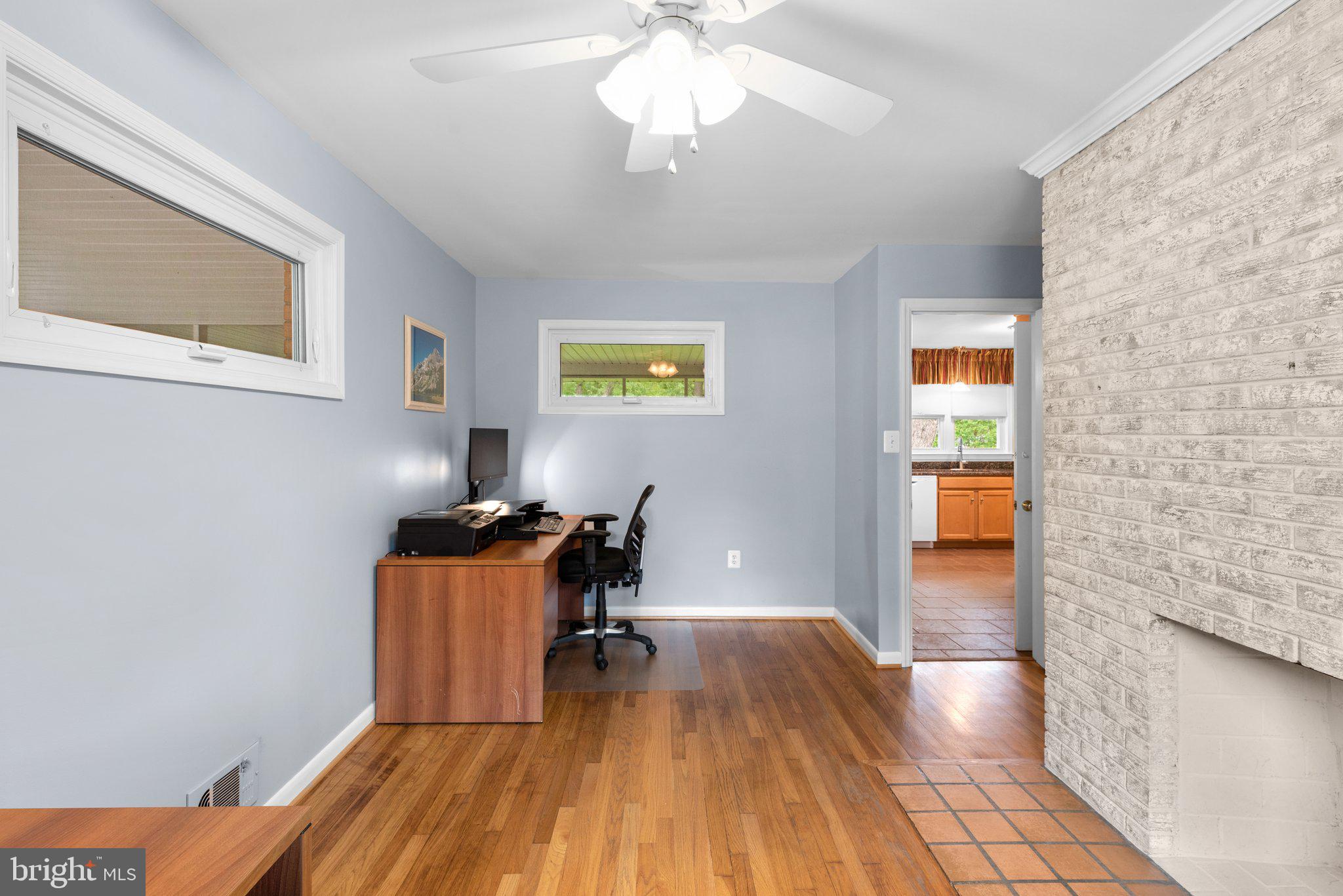 2424 Seibel Dr