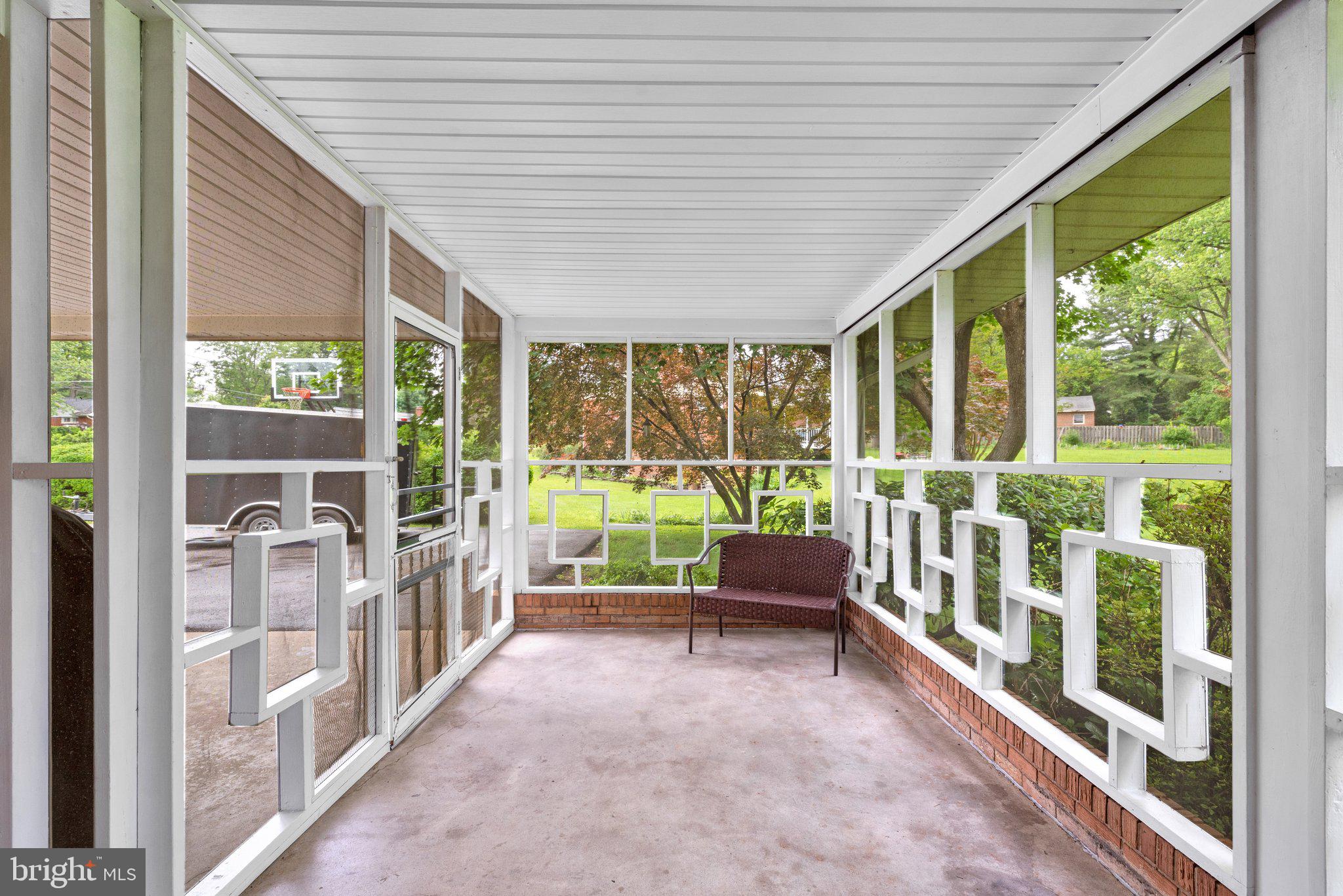 2424 Seibel Dr