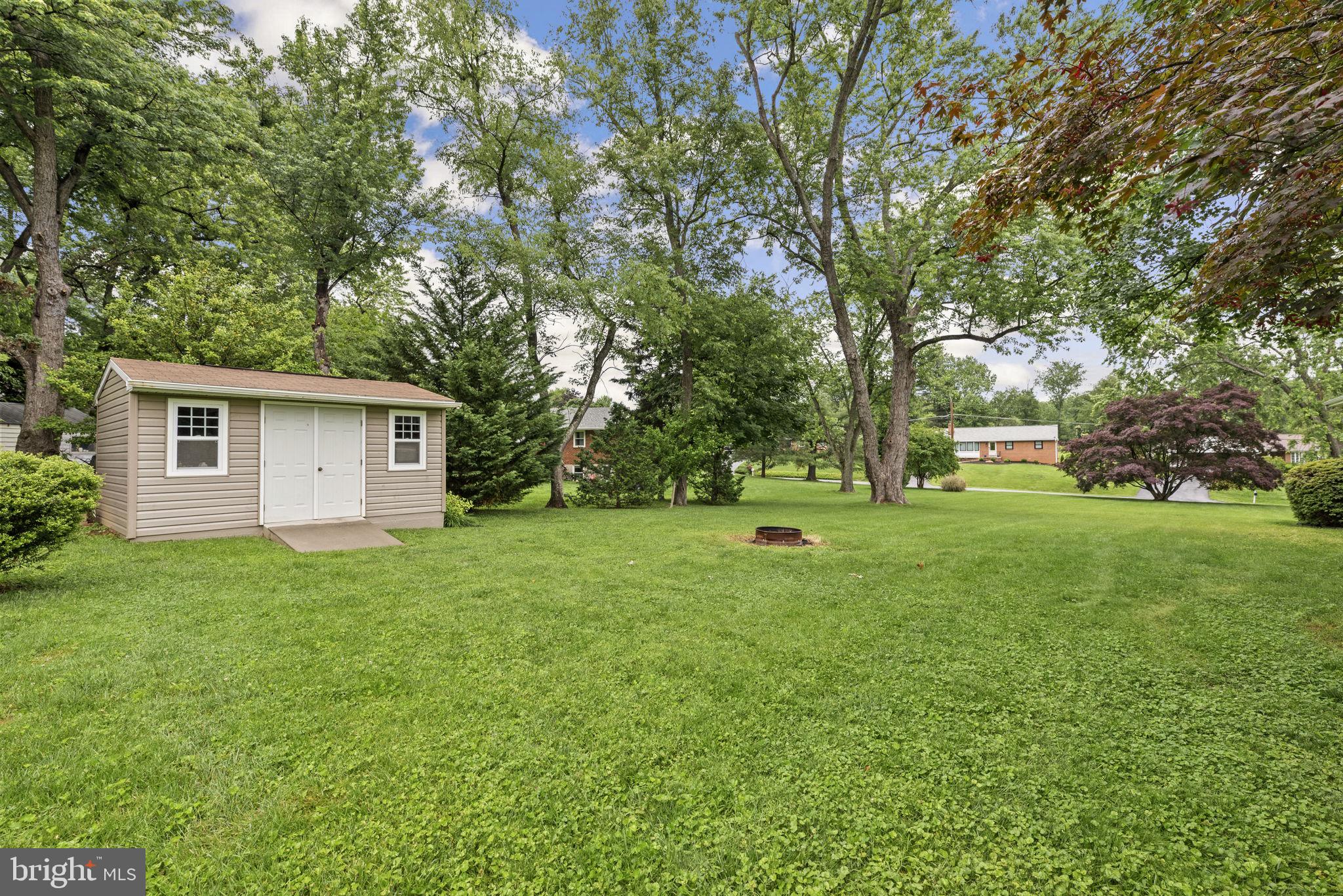2424 Seibel Dr