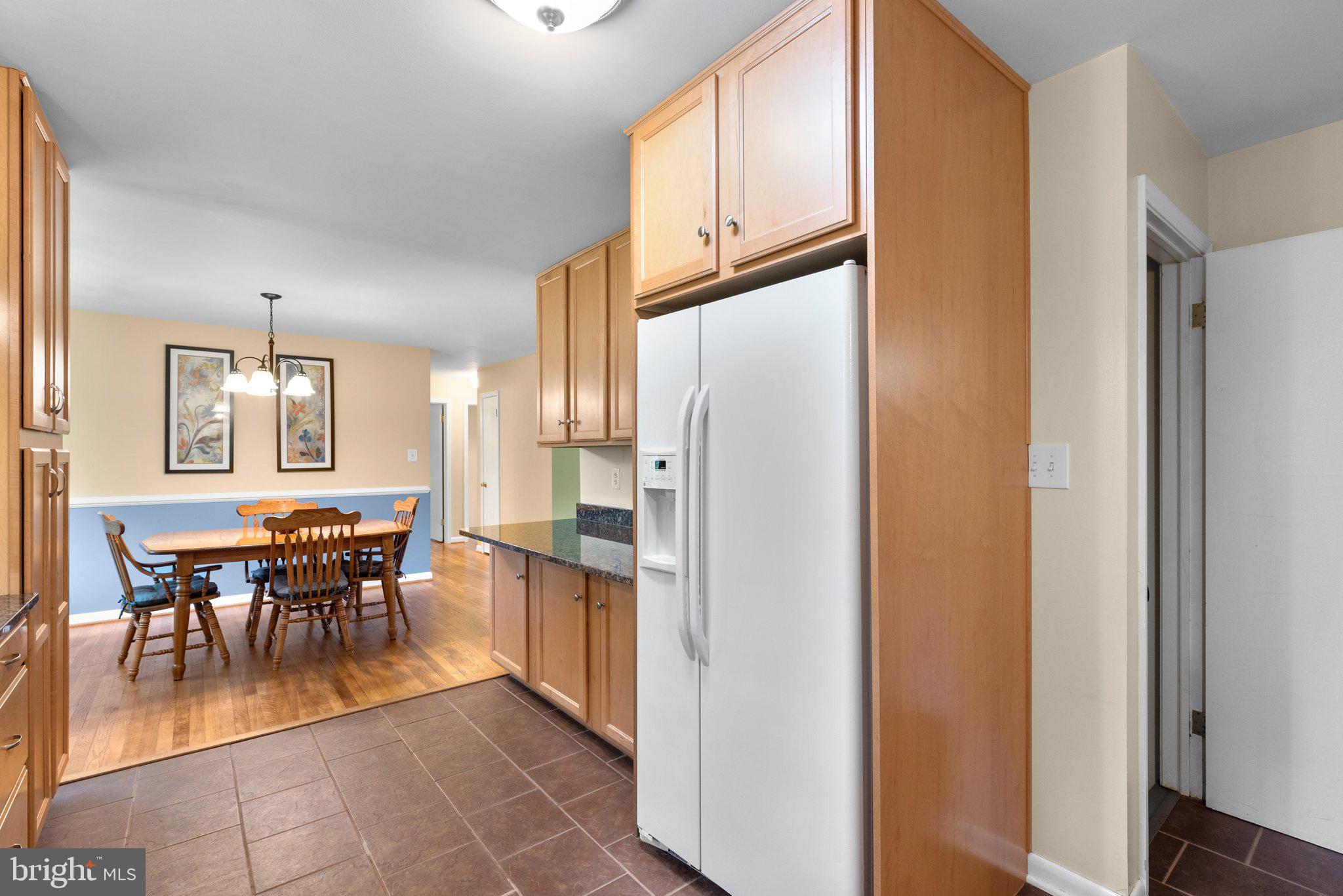 2424 Seibel Dr