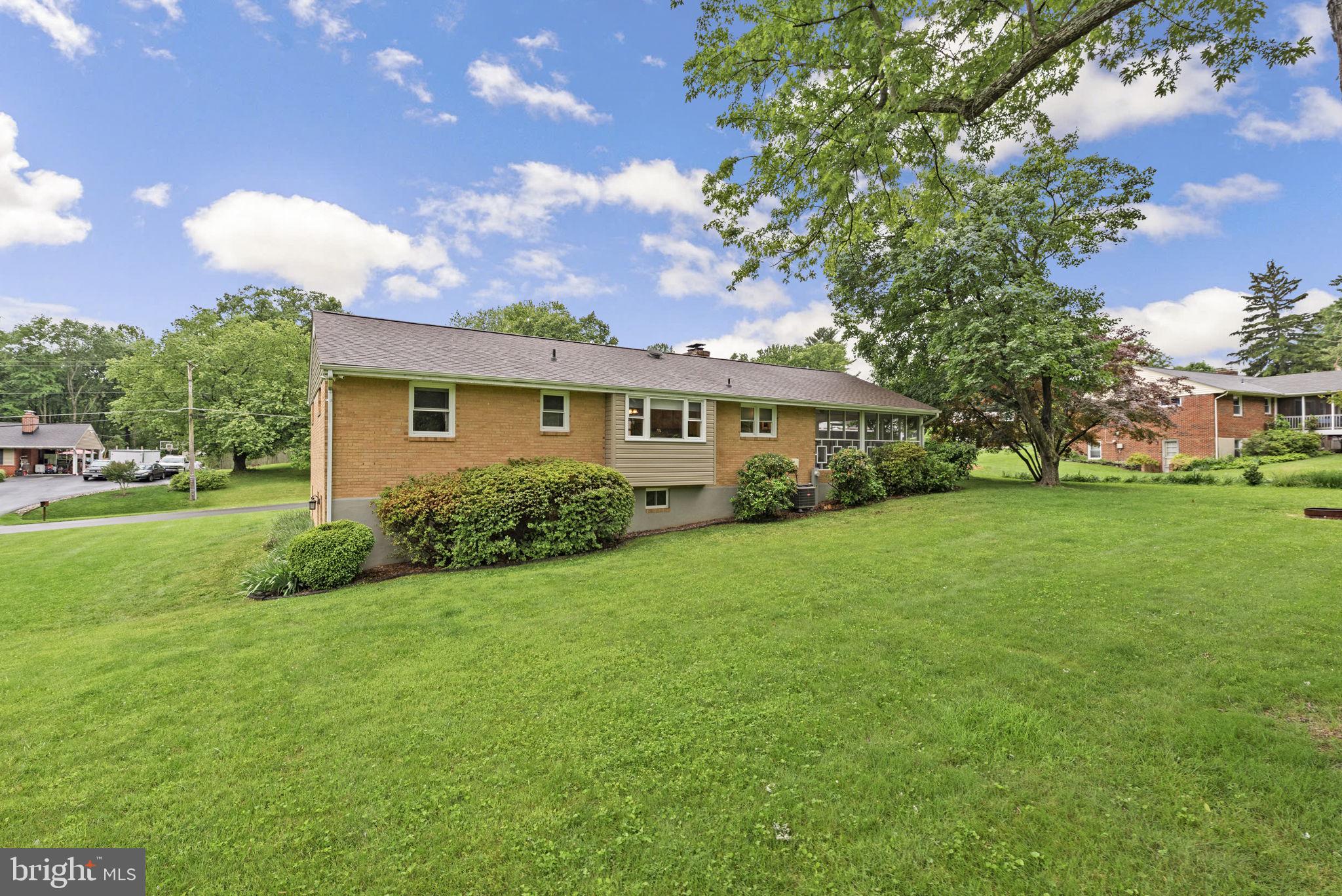 2424 Seibel Dr