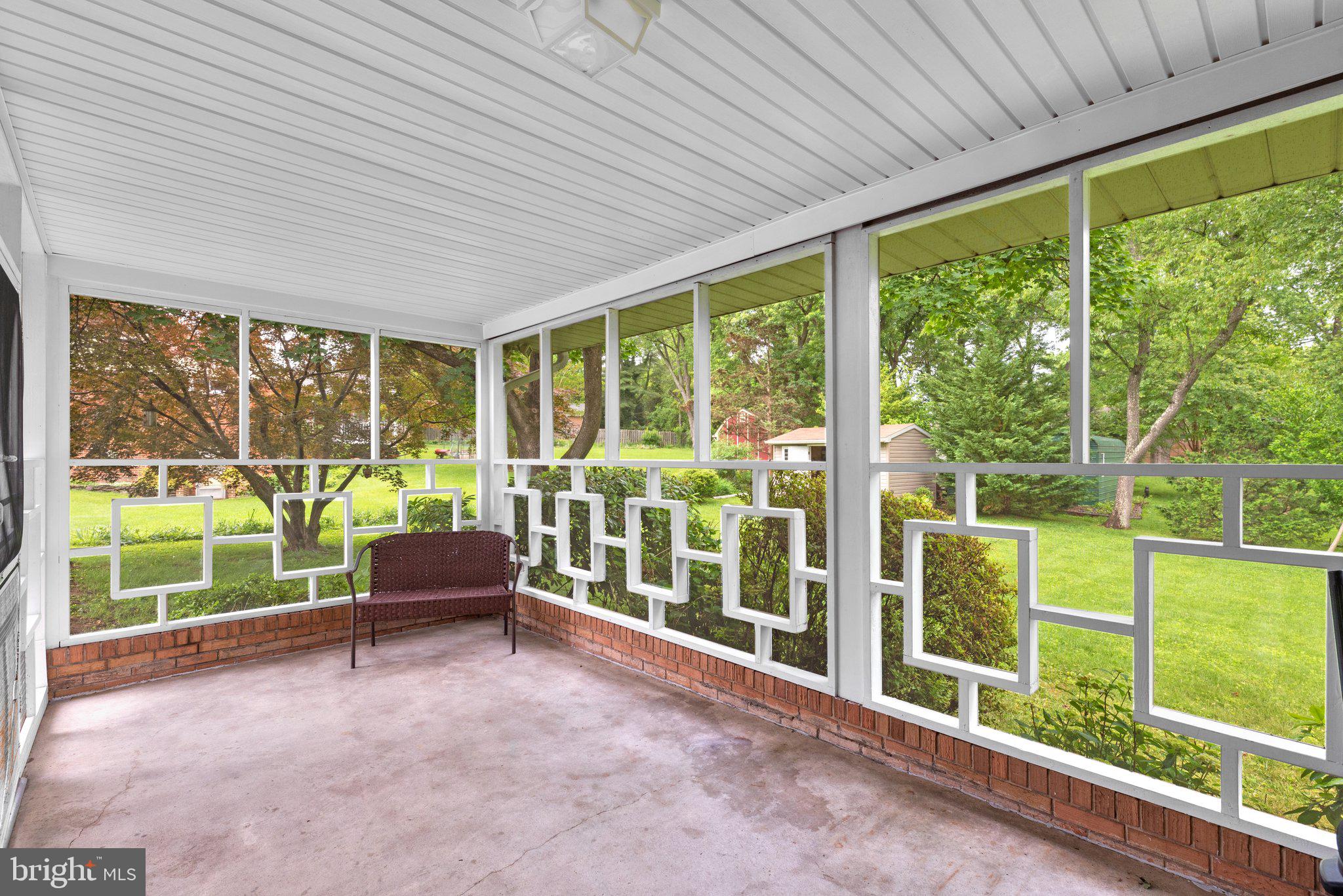 2424 Seibel Dr
