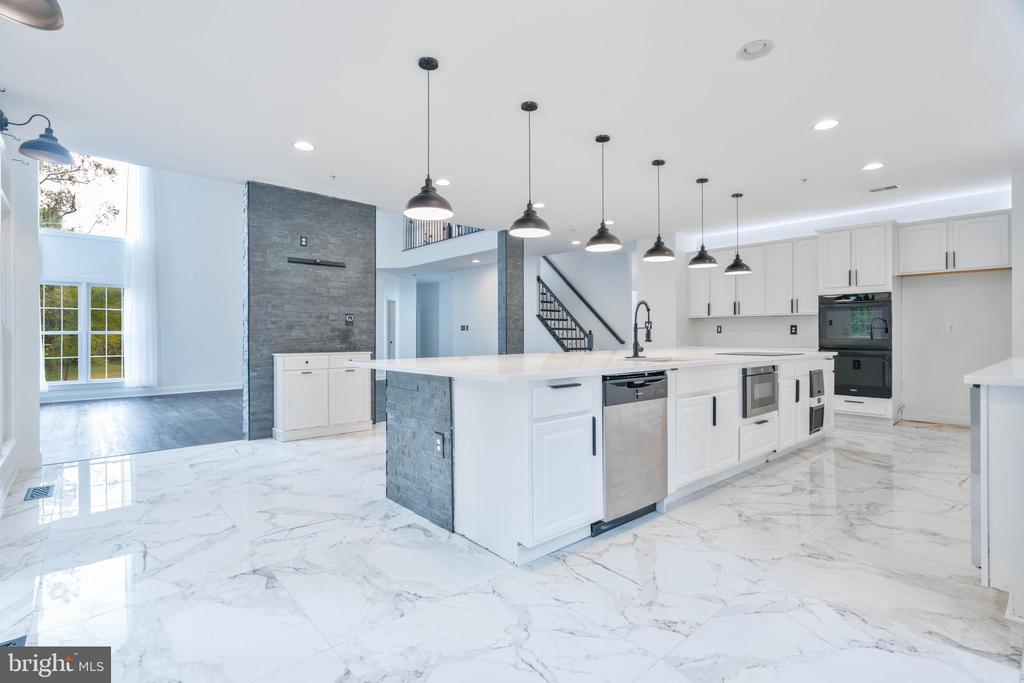 1911 Southwood Ct