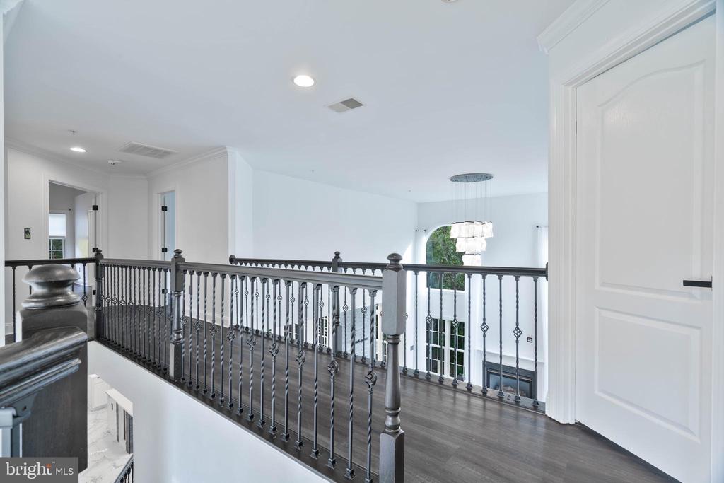 1911 Southwood Ct