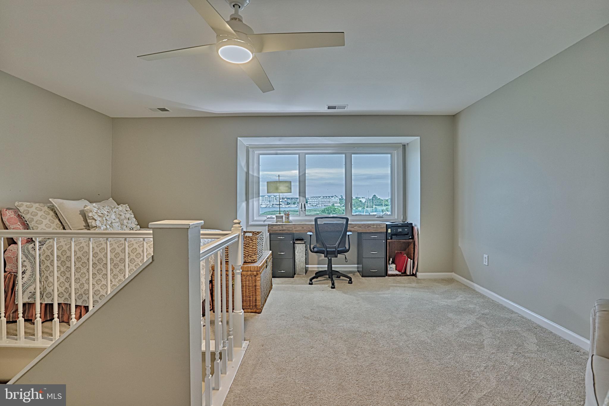 606 Oyster Cove Dr