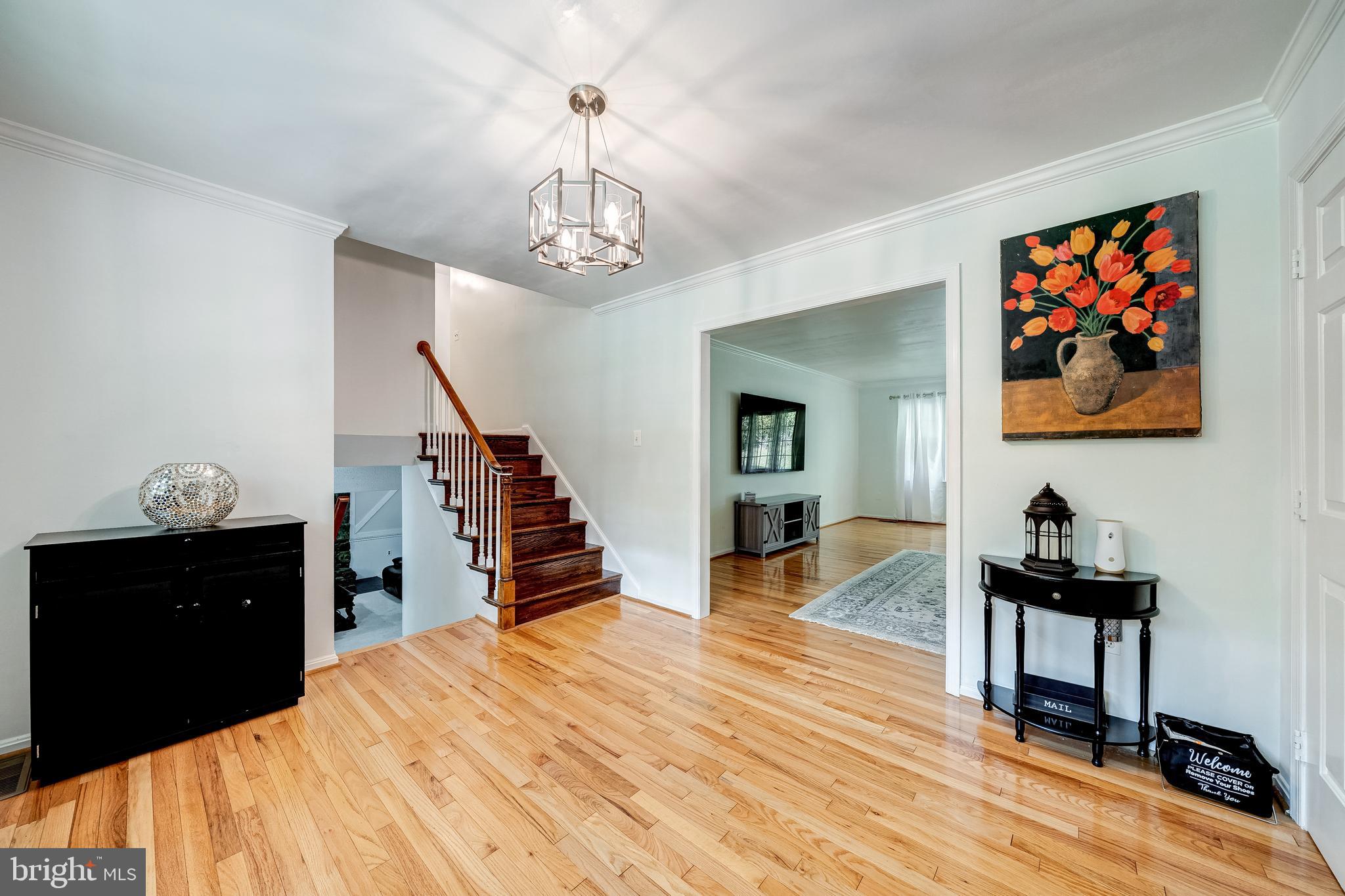 11418 Jordan Ln