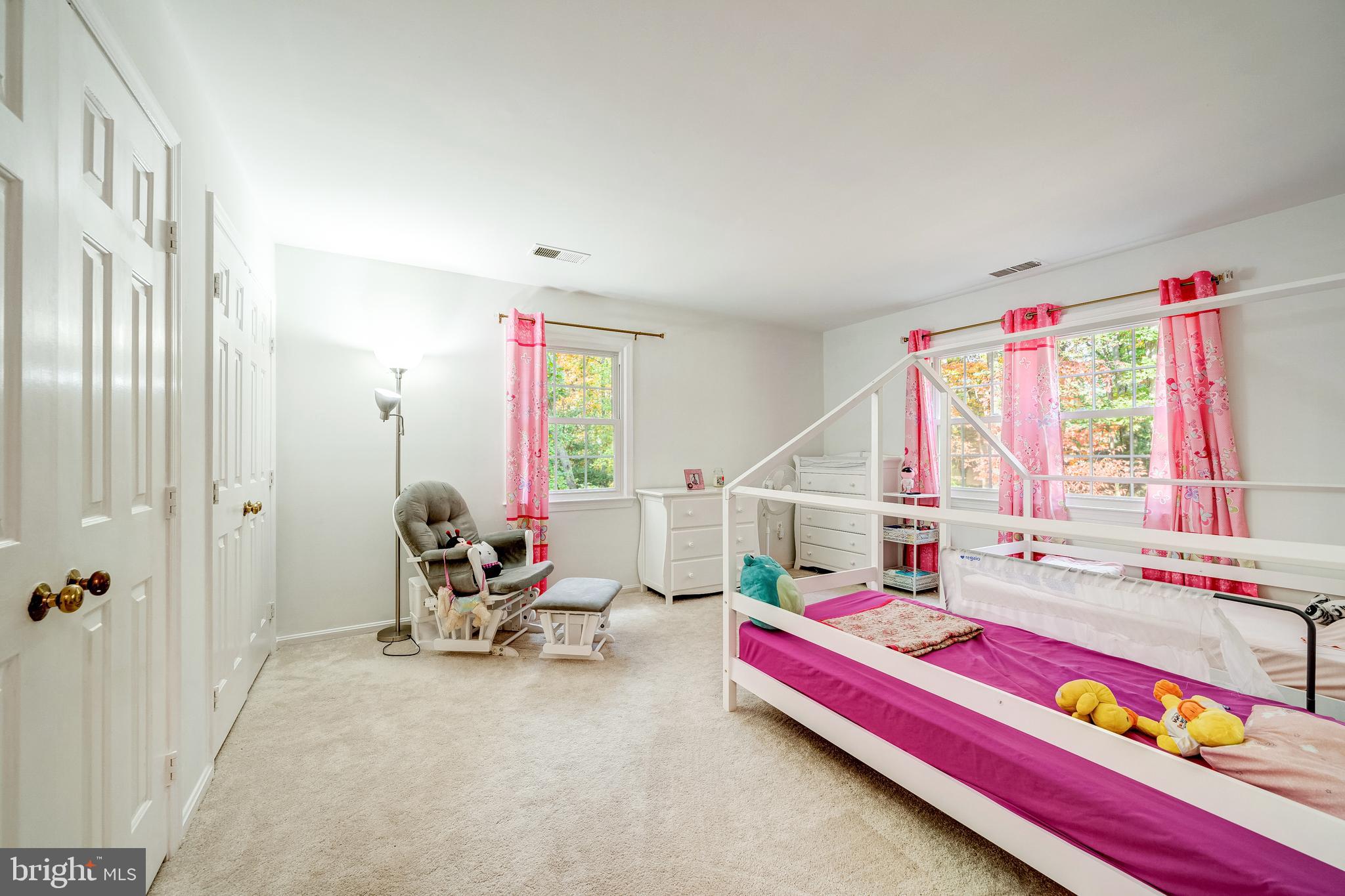 11418 Jordan Ln