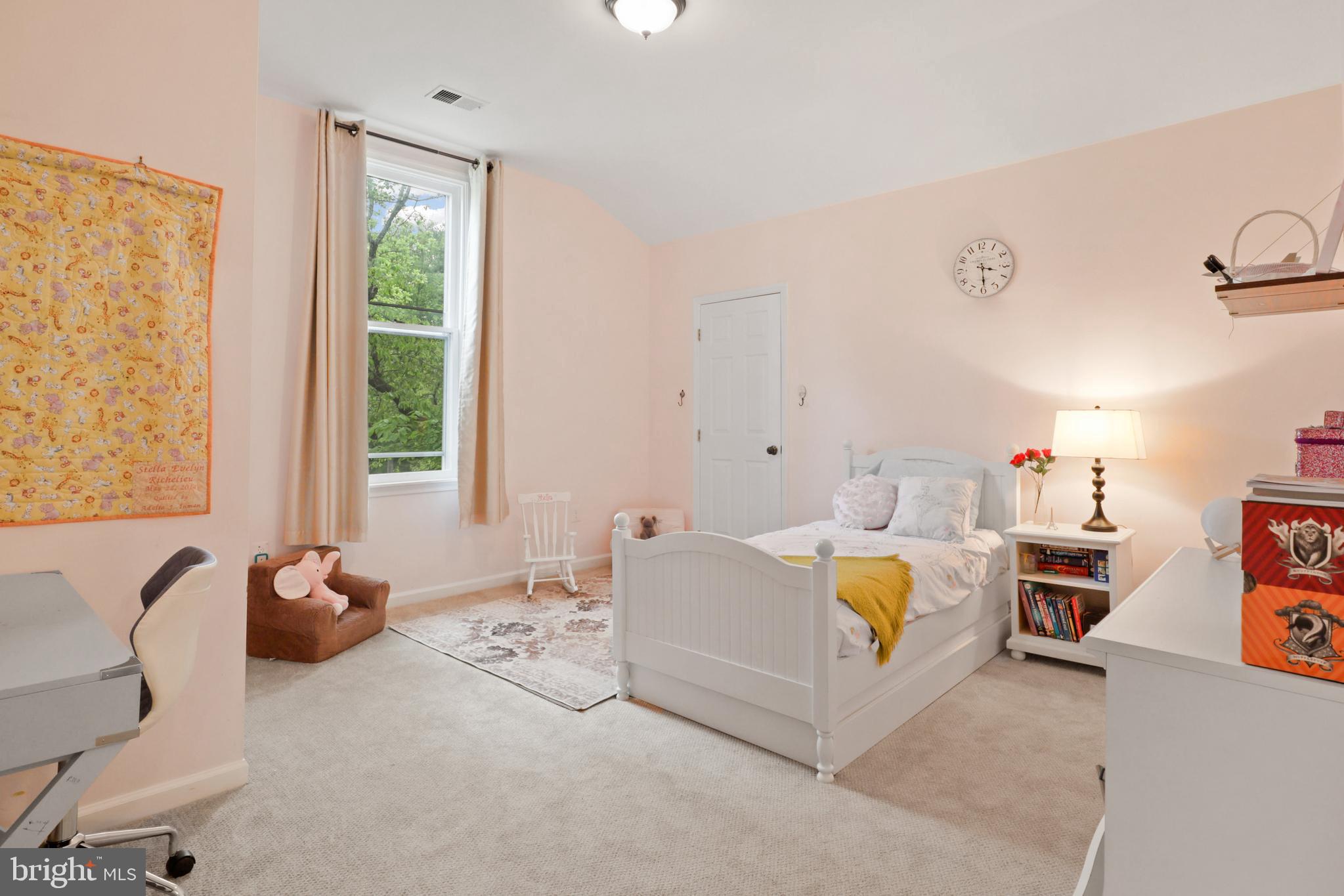 10906 Sunset Hills Rd