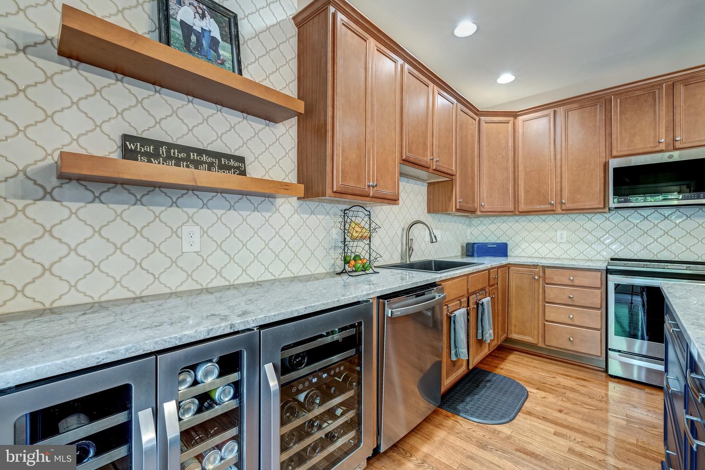 802 Maple Flats Ter