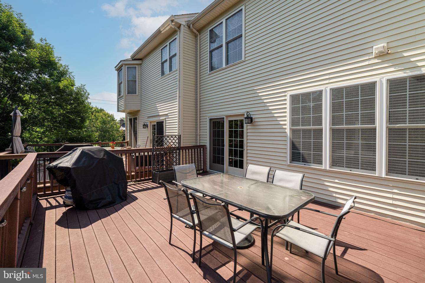 802 Maple Flats Ter