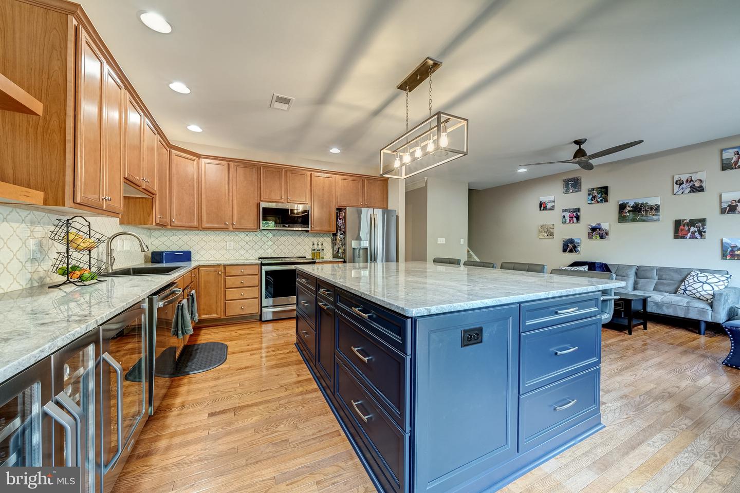802 Maple Flats Ter