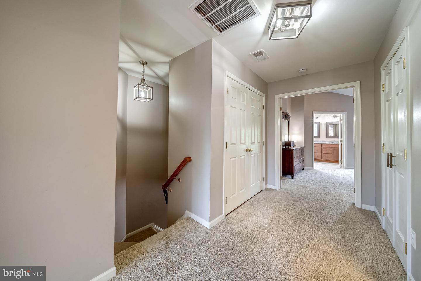 802 Maple Flats Ter