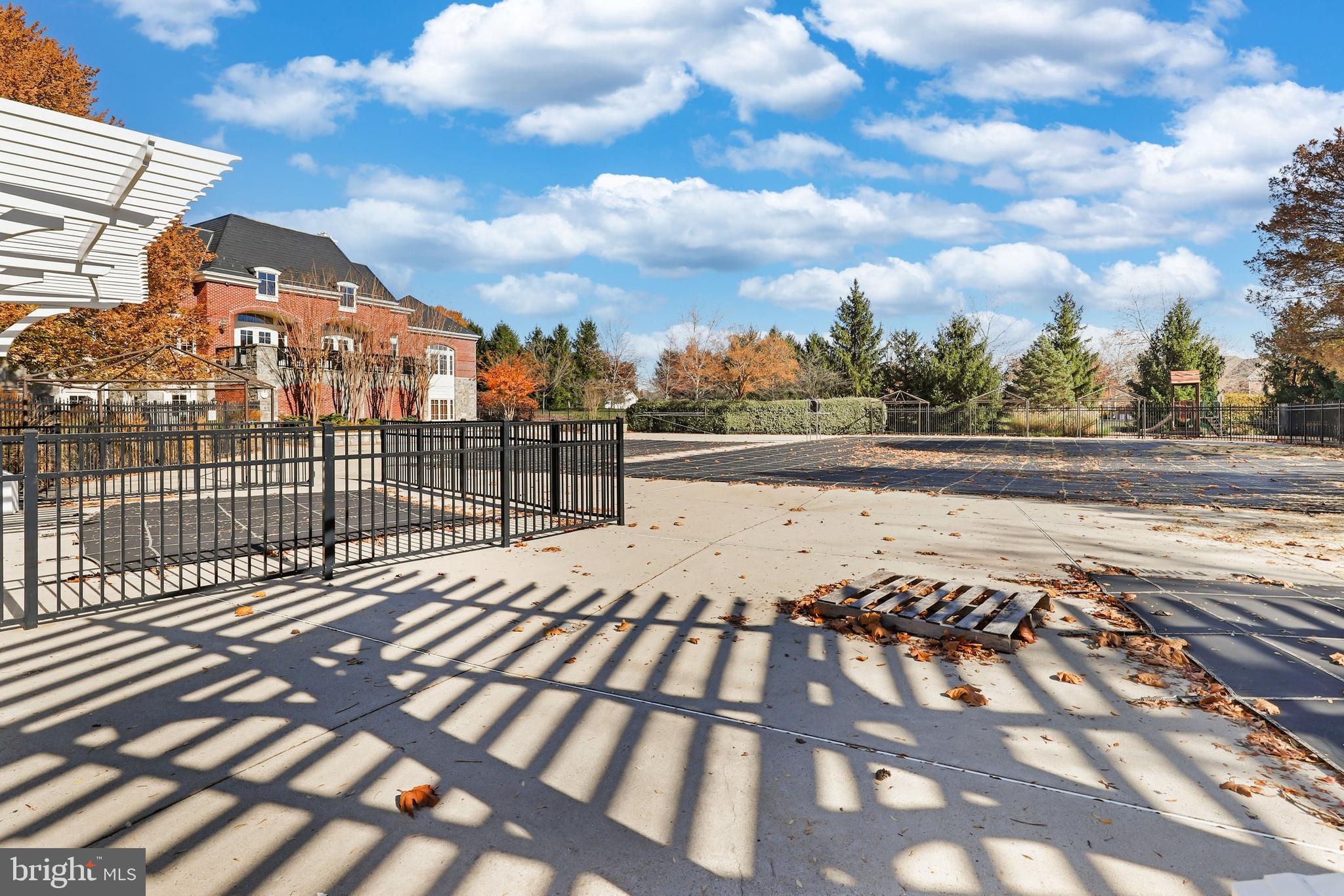42669 Legacy Park Dr