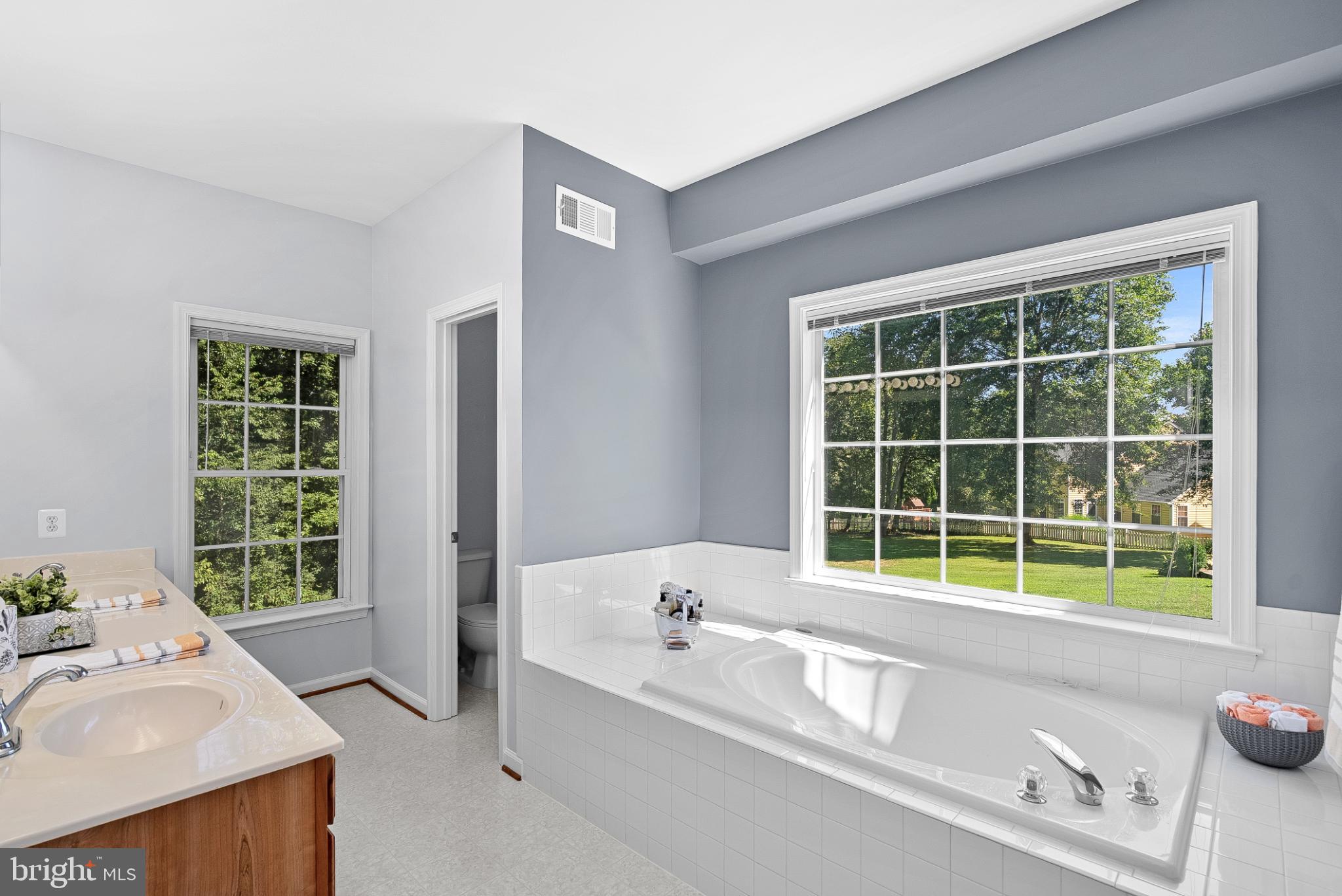 409 BOLINGBROOK COURT