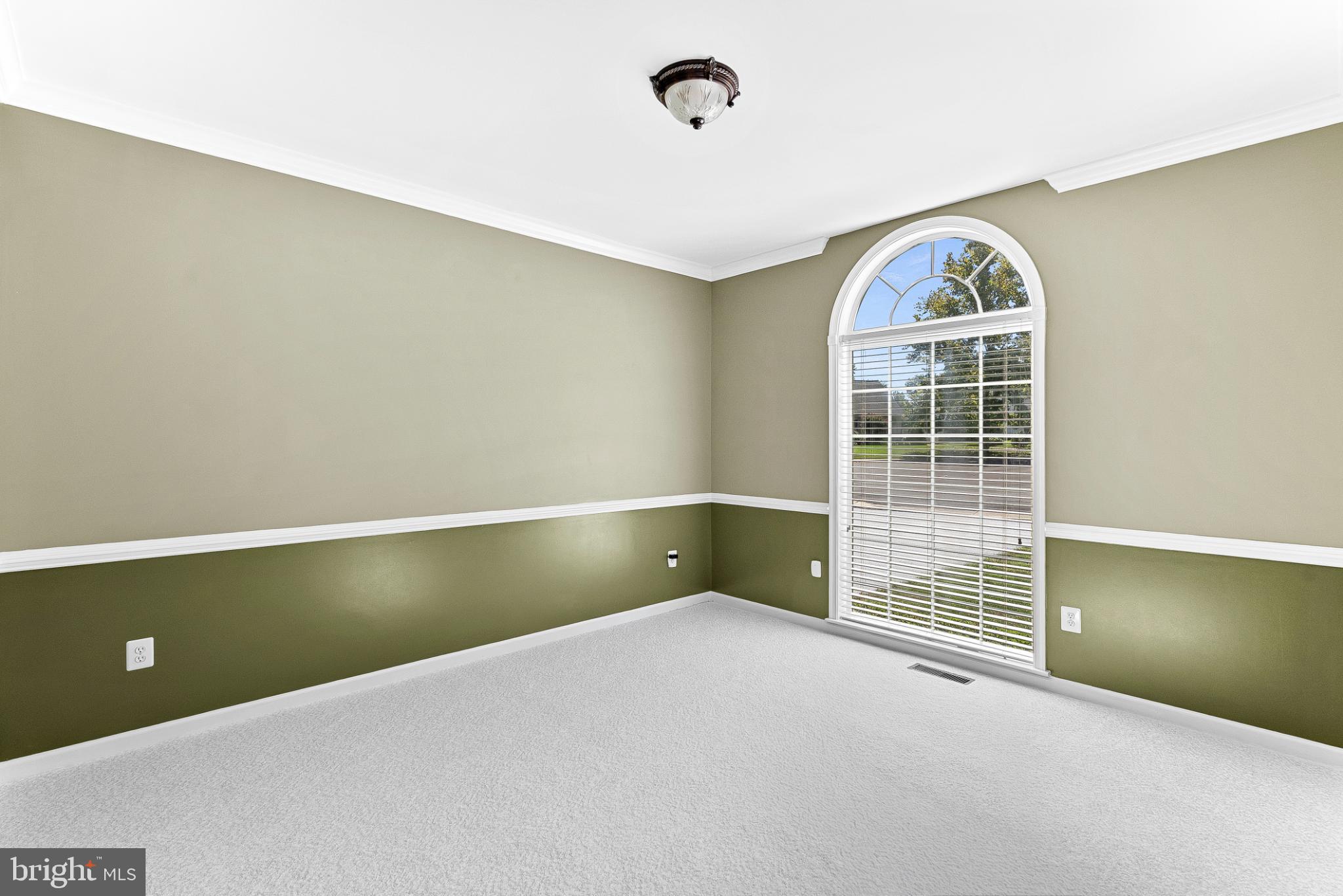 409 BOLINGBROOK COURT